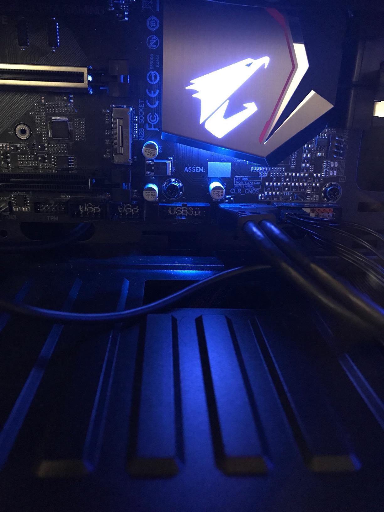 GIGABYTE X470 AORUS ULTRA GAMING (AMD Ryzen AM4/ X470/ USB 3.1 Gen 2 Front Type C/ ATX/ DDR4/ Motherboard) - Customer Photo 3