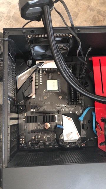 GIGABYTE B450 AORUS ELITE (AMD Ryzen AM4/ATX/M.2 Thermal Guard/Hmdi/DVI/USB 3.1/DDR4/Motherboard) - Customer Photo 2