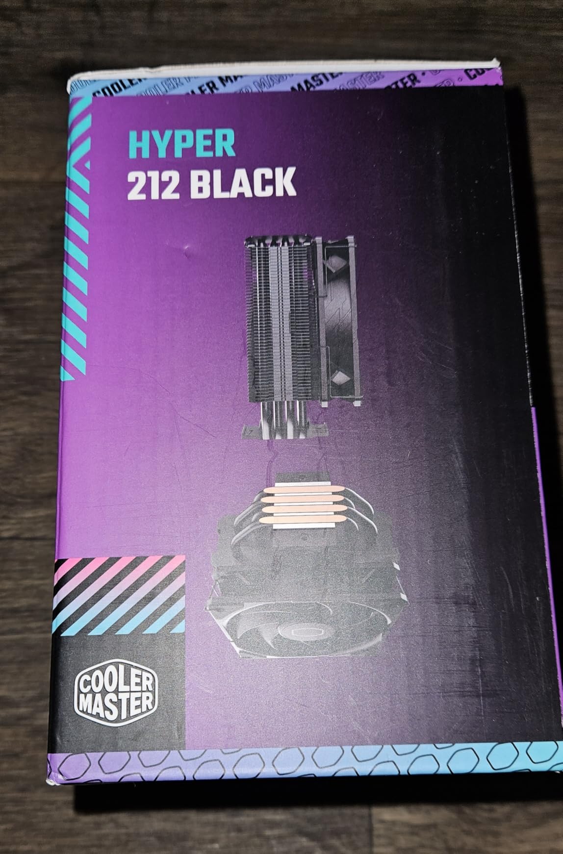 Cooler Master Hyper 212 Black CPU Cooler, SickleFlow 120 Edge PWM Fan, Aluminum Top Cover, 4 Copper Heat Pipes, 152mm Tall, AMD Ryzen AM5/AM4, Intel LGA 1851/1700/1200 Brackets Customer Review Cooler Master Hyper 212 Black CPU Cooler, SickleFlow 120 Edge PWM Fan, Aluminum Top Cover, 4 Copper Heat Pipes, 152mm Tall, AMD Ryzen AM5/AM4, Intel LGA 1851/1700/1200 Brackets - Customer Photo 3