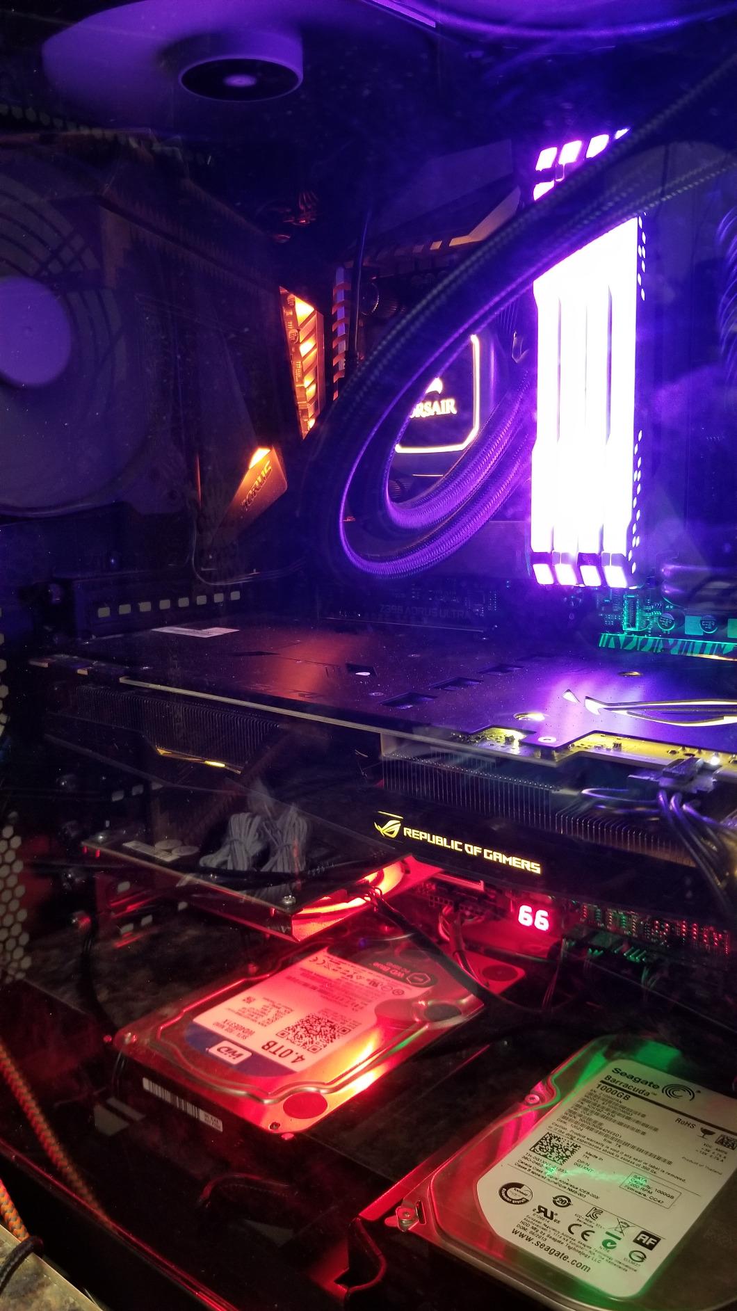 GIGABYTE Z390 AORUS ULTRA (Intel LGA1151/Z390/ATX/3xM.2 Thermal Guard/Onboard AC Wi-Fi/RGB Fusion/Gaming Motherboard) - Customer Photo 2