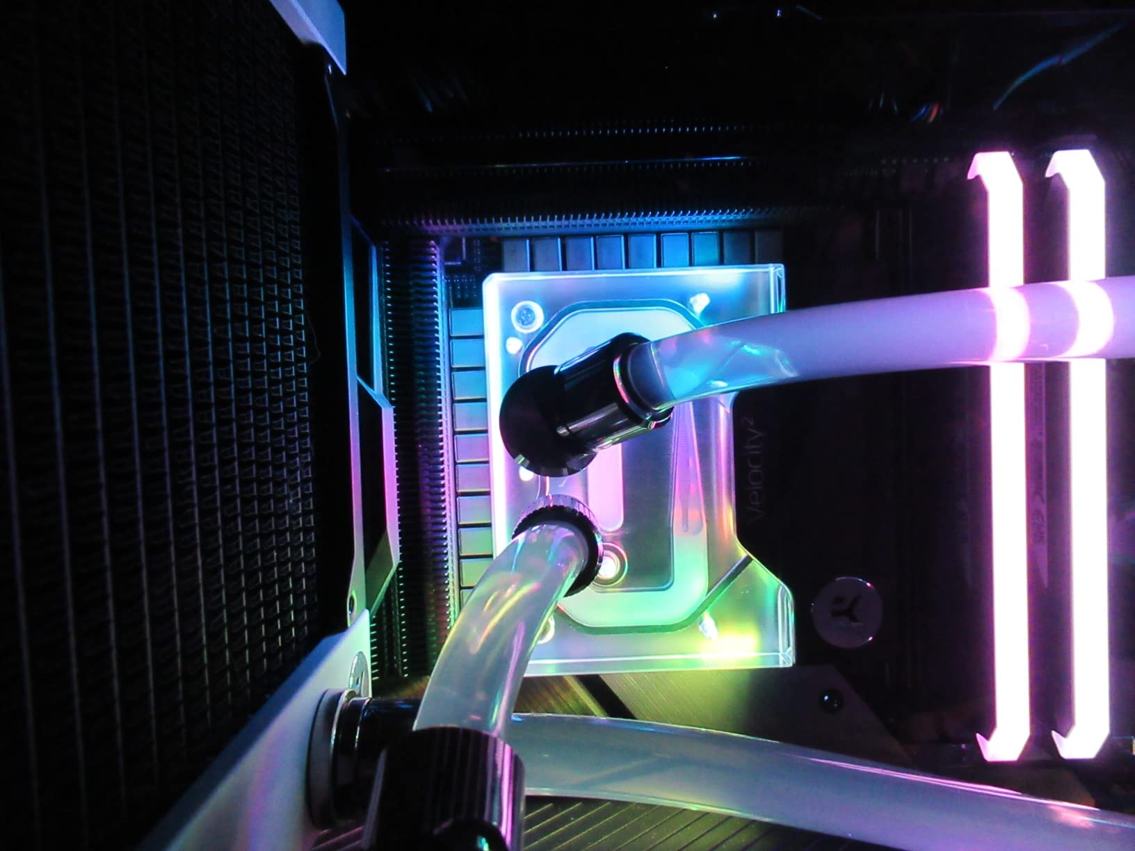 GIGABYTE Z590 AORUS MASTER (LGA 1200/Intel Z590/ATX/Triple M.2/PCIe 4.0/USB 3.2 Gen2X2 Type-C/Intel WIFI 6E/AQUANTIA 10GbE LAN/Gaming Motherboard) Customer Review GIGABYTE Z590 AORUS MASTER (LGA 1200/Intel Z590/ATX/Triple M.2/PCIe 4.0/USB 3.2 Gen2X2 Type-C/Intel WIFI 6E/AQUANTIA 10GbE LAN/Gaming Motherboard) - Customer Photo 1