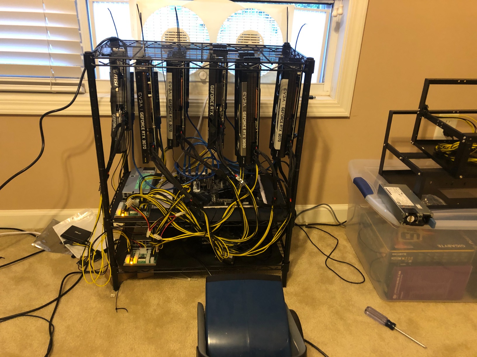 GIGABYTE Z490 Gaming X (Intel LGA1200/Z490/ATX/2xM.2/Realtek ALC892/Intel LAN/SATA 6Gb/s/USB 3.2 Gen 2/HDMI/Gaming Motherboard) - Customer Photo 0