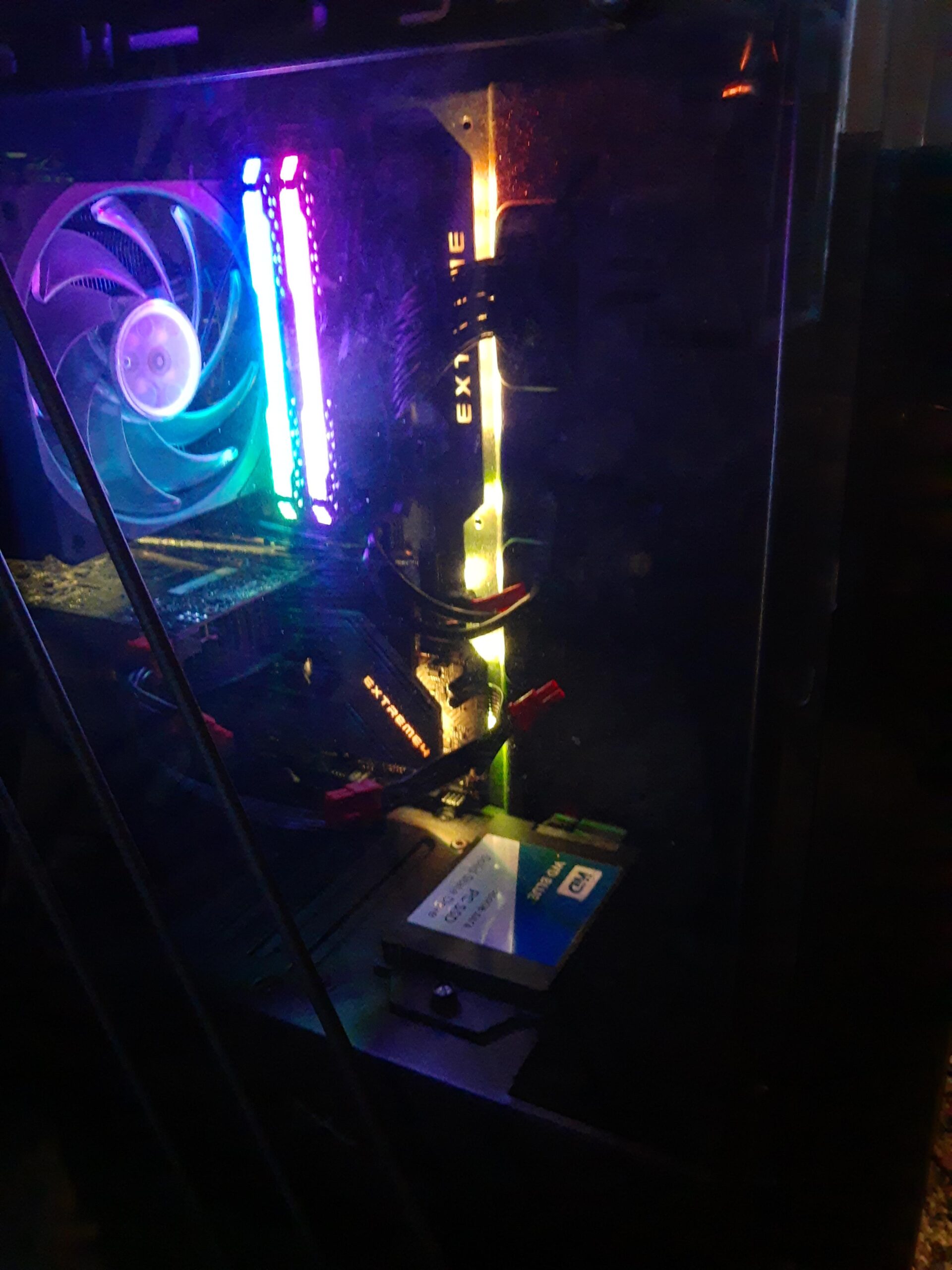 ASRock Z490 Extreme4 Supports 10th Gen and future generation Intel Core Processors (Socket 1200) motherboard - Customer Photo 4