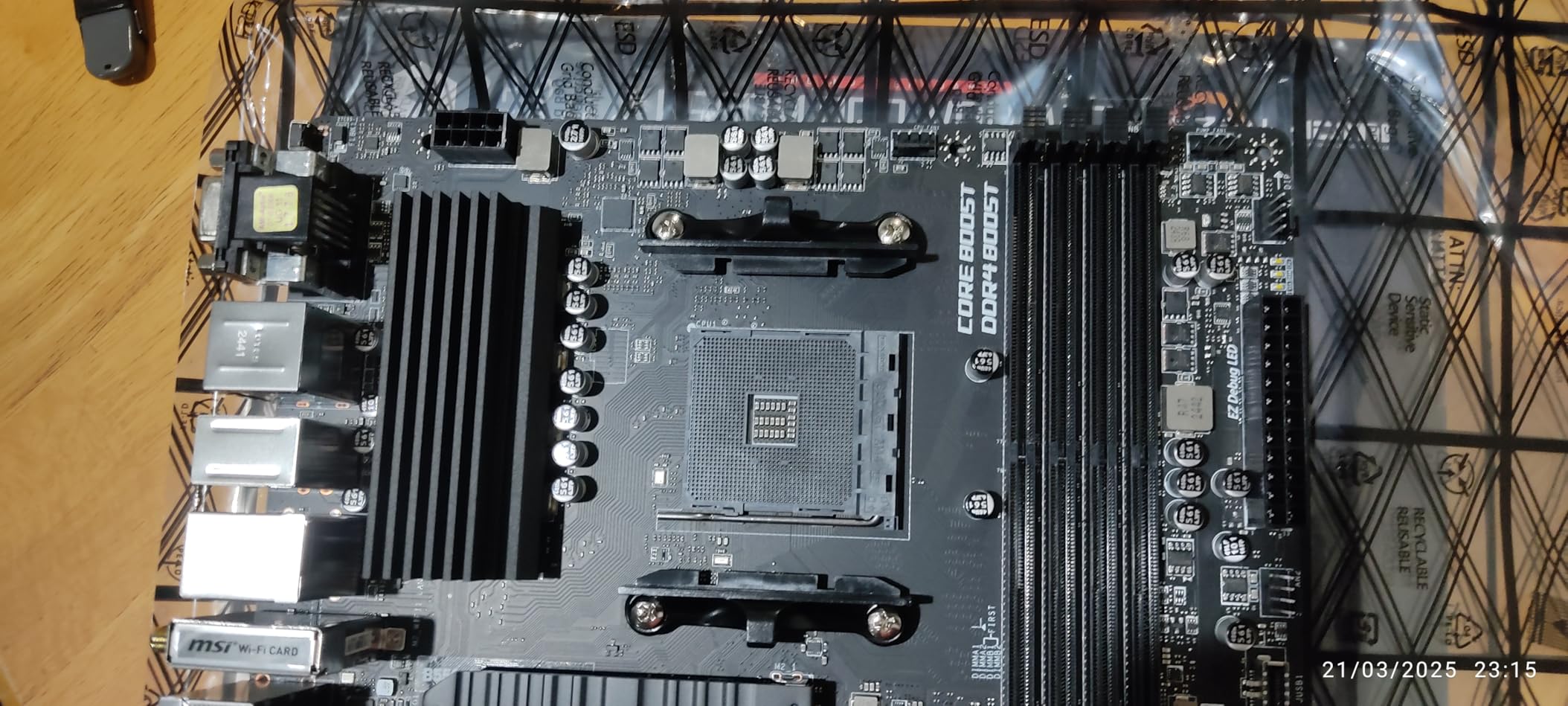 MSI B550M PRO-VDH WiFi ProSeries Motherboard (AMD Ryzen 5000, AM4, DDR4, PCIe 4.0, SATA 6Gb/s, M.2, USB 3.2 Gen 1, Wi-Fi, Bluetooth, D-SUB/HDMI/DP, Micro-ATX) - Customer Photo 4