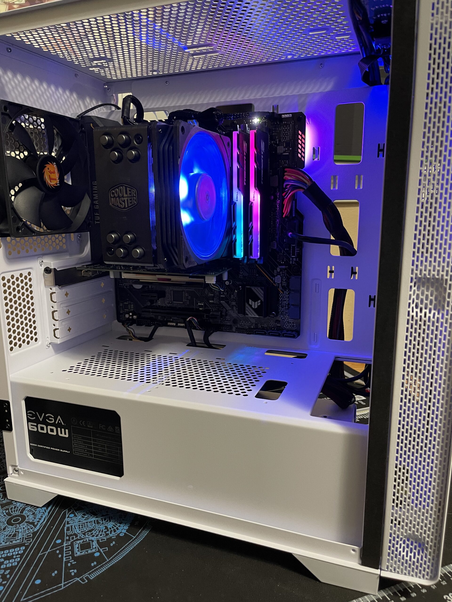 ASUS TUF Gaming B560M-PLUS WiFi LGA1200 (Intel 11th/10th Gen) Micro ATX Gaming Motherboard (PCIe 4.0, 2X M.2 Slots,8+1 Power Stages, 2.5Gb LAN, WiFi 6, USB 3.2 Type-C, Thunderbolt 4 Support) Customer Review ASUS TUF Gaming B560M-PLUS WiFi LGA1200 (Intel 11th/10th Gen) Micro ATX Gaming Motherboard (PCIe 4.0, 2X M.2 Slots,8+1 Power Stages, 2.5Gb LAN, WiFi 6, USB 3.2 Type-C, Thunderbolt 4 Support) - Customer Photo 2