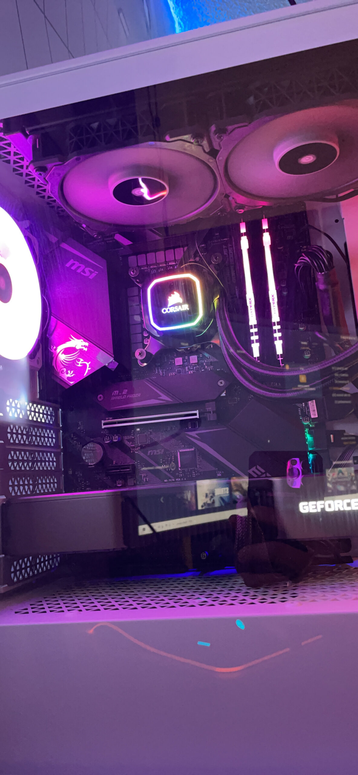 MSI MPG Z590 Gaming Edge WiFi Gaming Motherboard Customer Review MSI MPG Z590 Gaming Edge WiFi Gaming Motherboard - Customer Photo 3