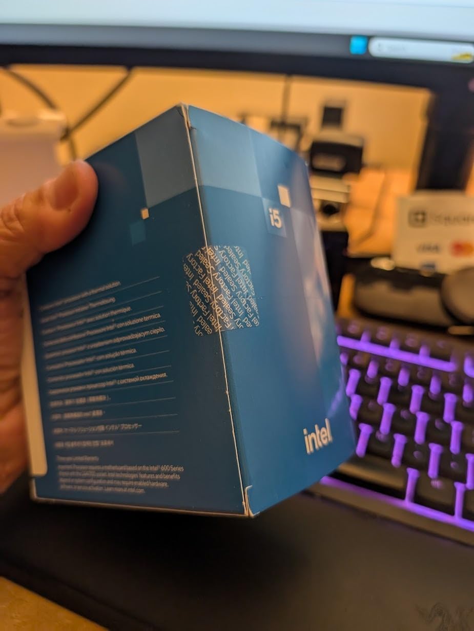 Intel Core i5-12400 Desktop Processor 18M Cache, up to 4.40 GHz - Customer Photo 2