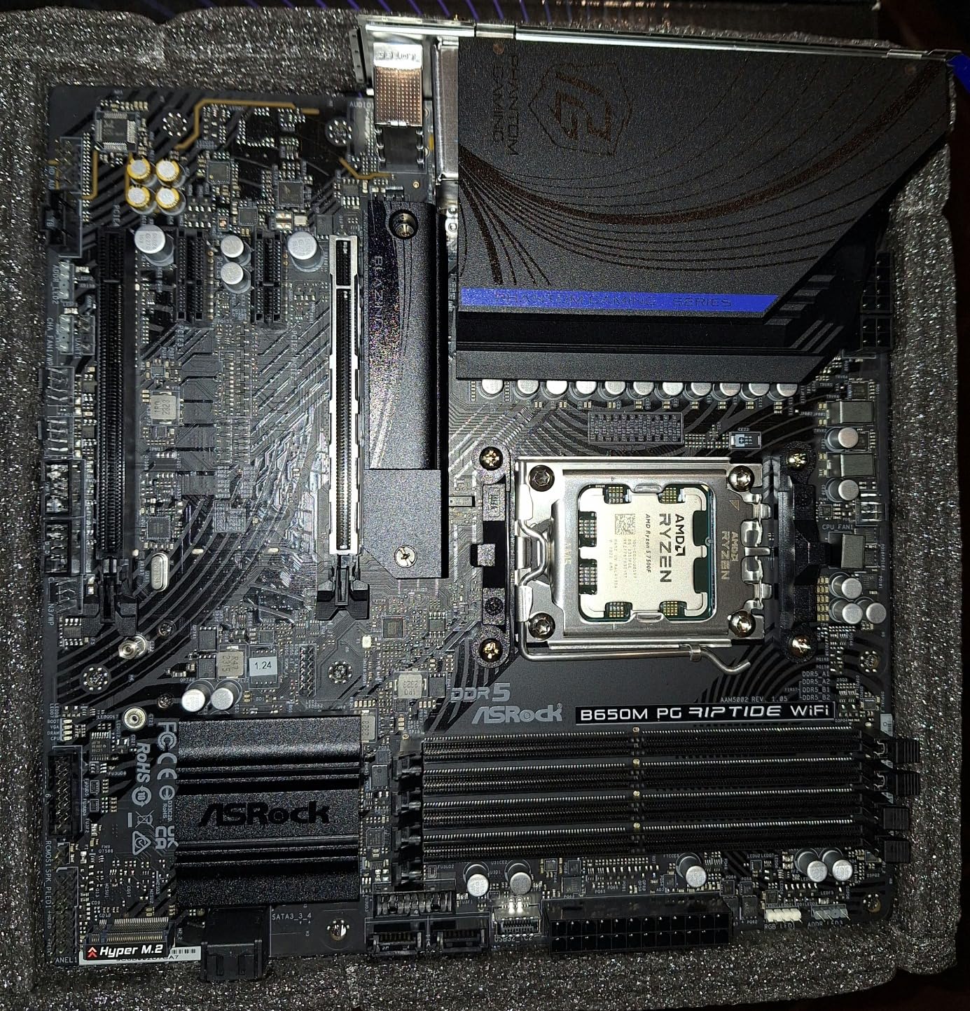 ASRock B650M PG Riptide WiFi AMD Socket AM5 Ryzen 7000 Series Processors Motherboard - Customer Photo 1