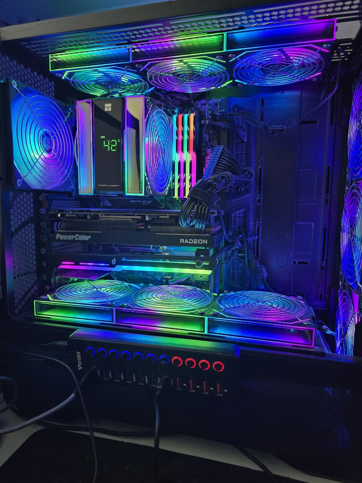PowerColor Hellhound AMD Radeon RX 7900 XTX Graphics Card - Customer Photo 1
