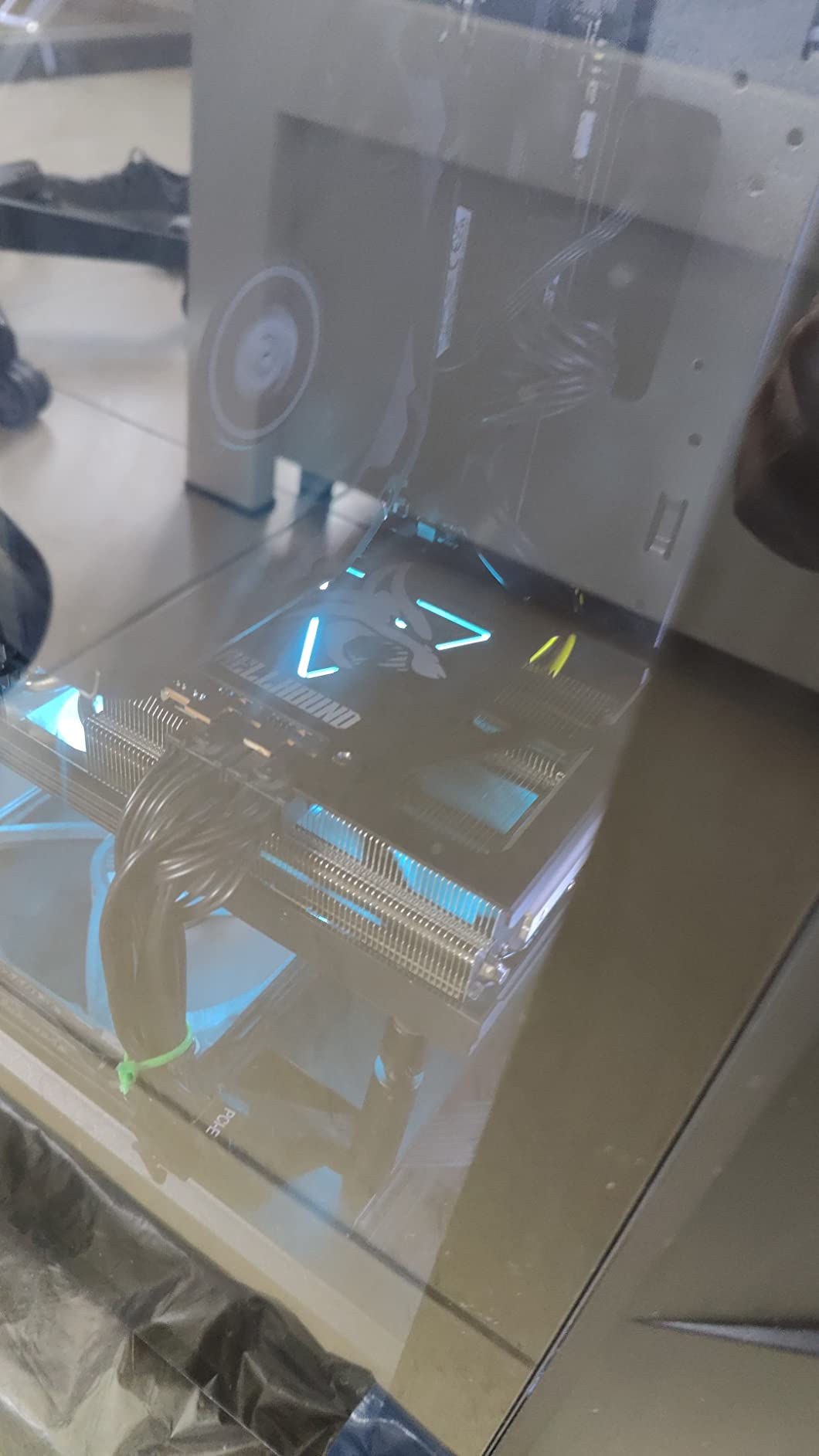 PowerColor Hellhound AMD Radeon RX 7900 XTX Graphics Card - Customer Photo 3