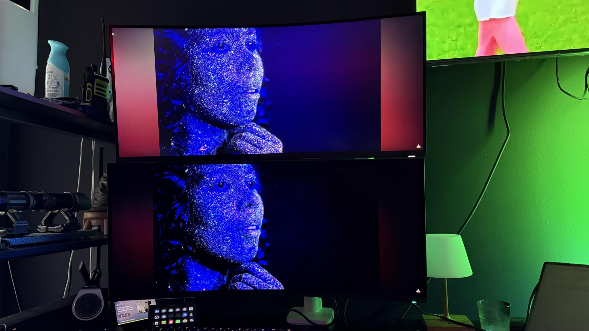 Alienware AW3423DWF Curved QD-OLED Gaming Monitor - 34-inch Quantum Dot OLED 0.1Ms 165Hz 21:9 Curved Display, 99.3% DCI-P3 Color Gamut, VESA DisplayHDR True Black 400 - Customer Photo 2