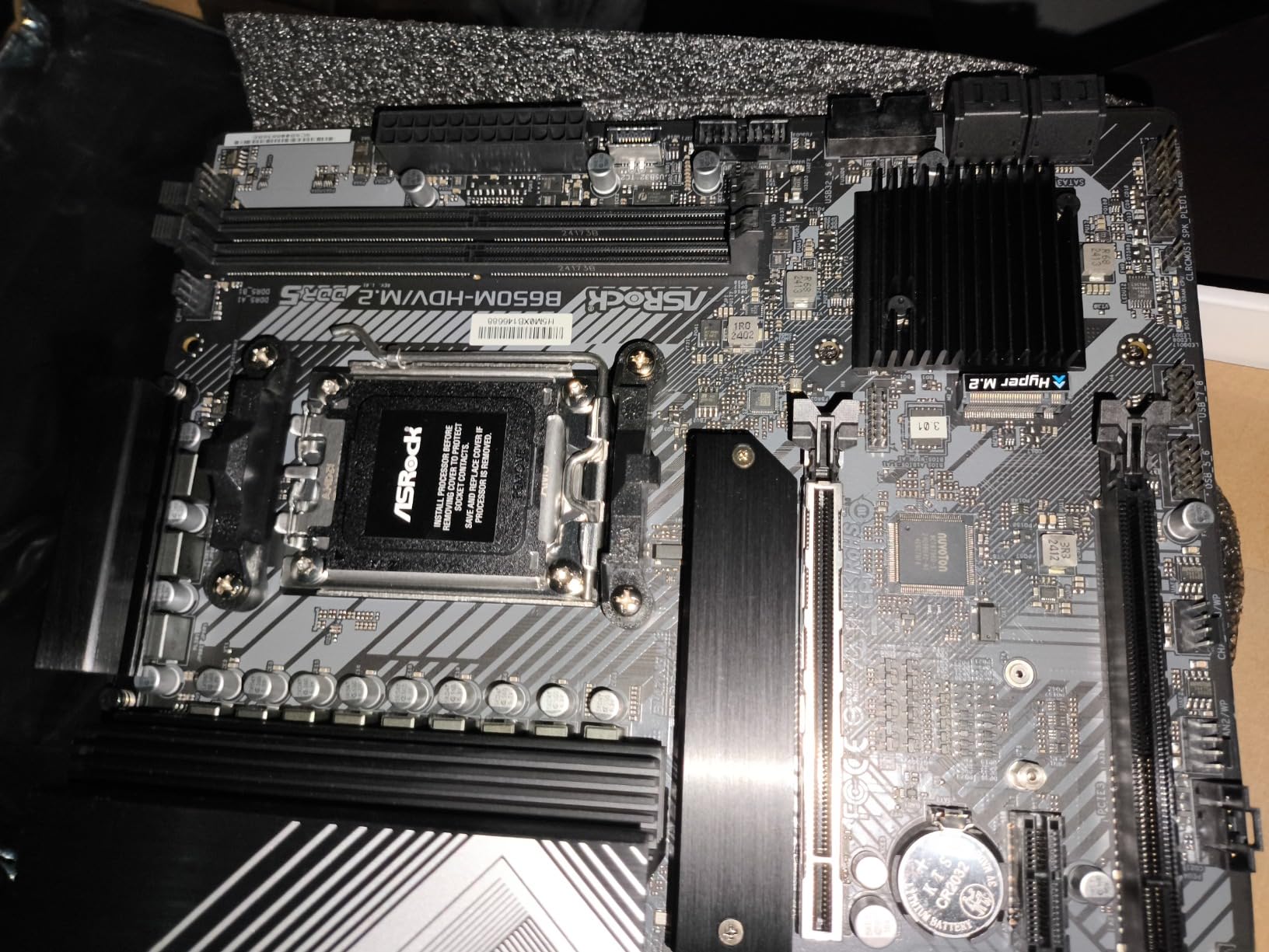 ASROCK B650M-HDV/M.2 Supports AMD Socket AM5 Ryzen 7000 Series Processors Customer Review ASROCK B650M-HDV/M.2 Supports AMD Socket AM5 Ryzen 7000 Series Processors - Customer Photo 2