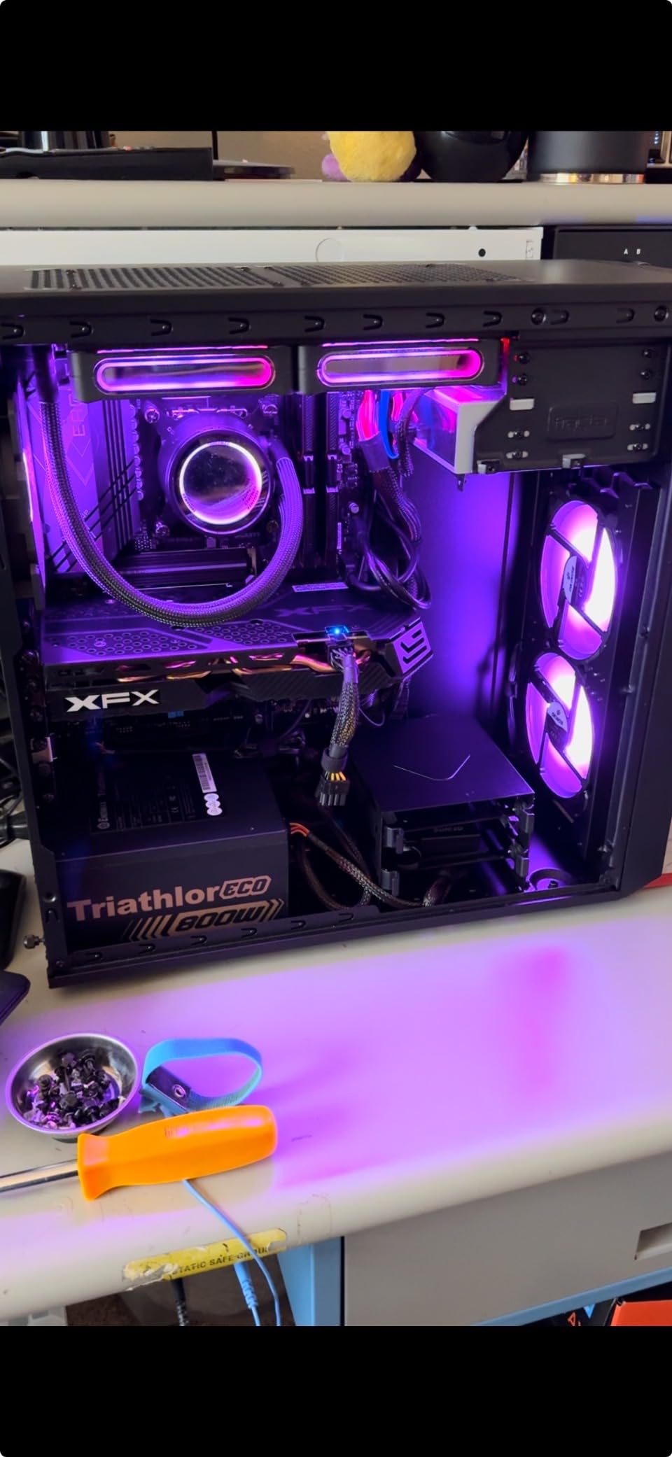 Intel Core i7-14700KF New Gaming Desktop Processor 14 cores (6 P-cores + 8 E-cores) - Unlocked Customer Review Intel Core i7-14700KF New Gaming Desktop Processor 14 cores (6 P-cores + 8 E-cores) - Unlocked - Customer Photo 3