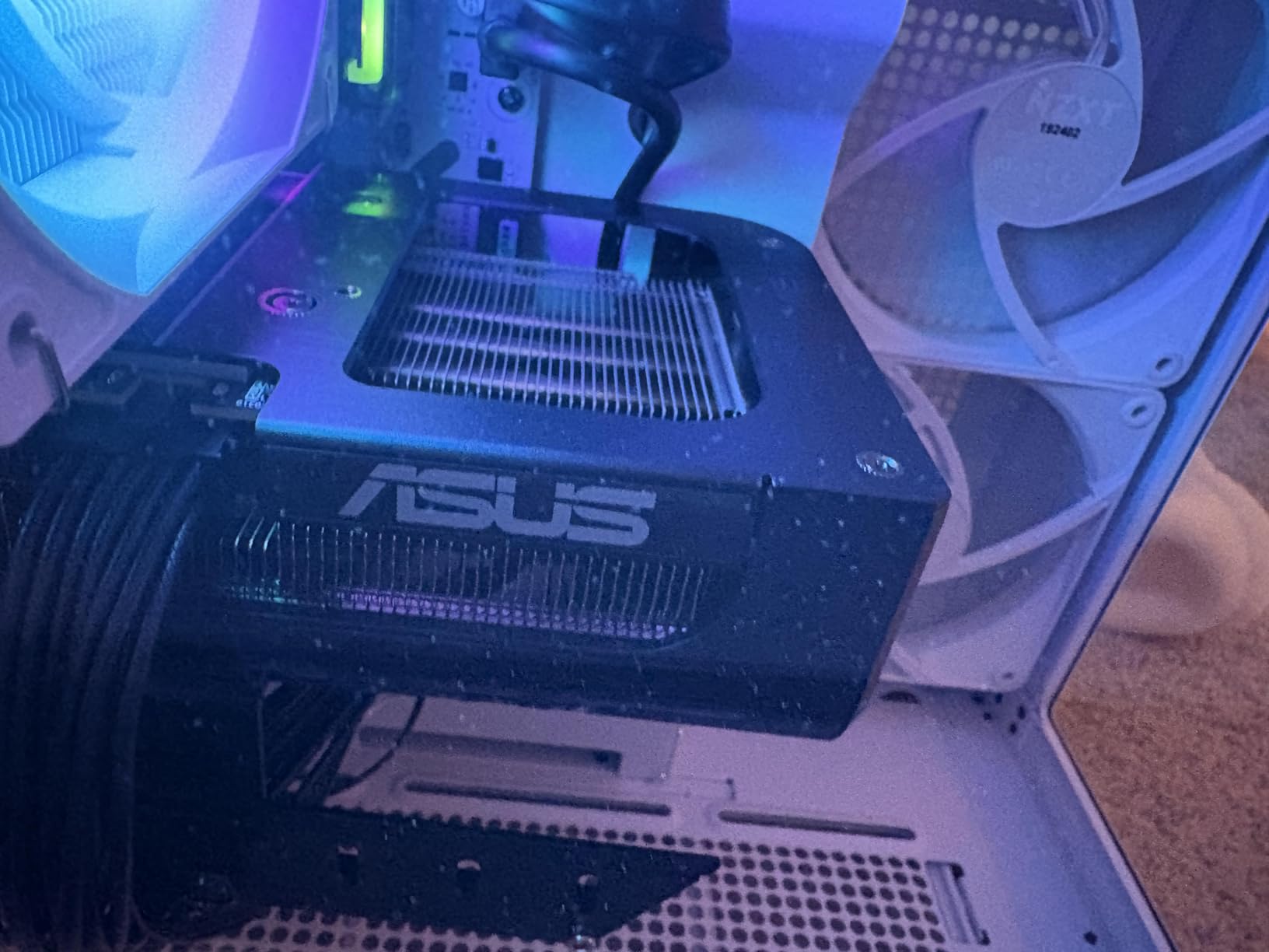 ASUS TUF Gaming NVIDIA GeForce RTX 4070 Ti Super OC Edition Gaming Graphics Card (PCIe 4.0, 16GB GDDR6X, HDMI 2.1a, DisplayPort 1.4a) - Customer Photo 1