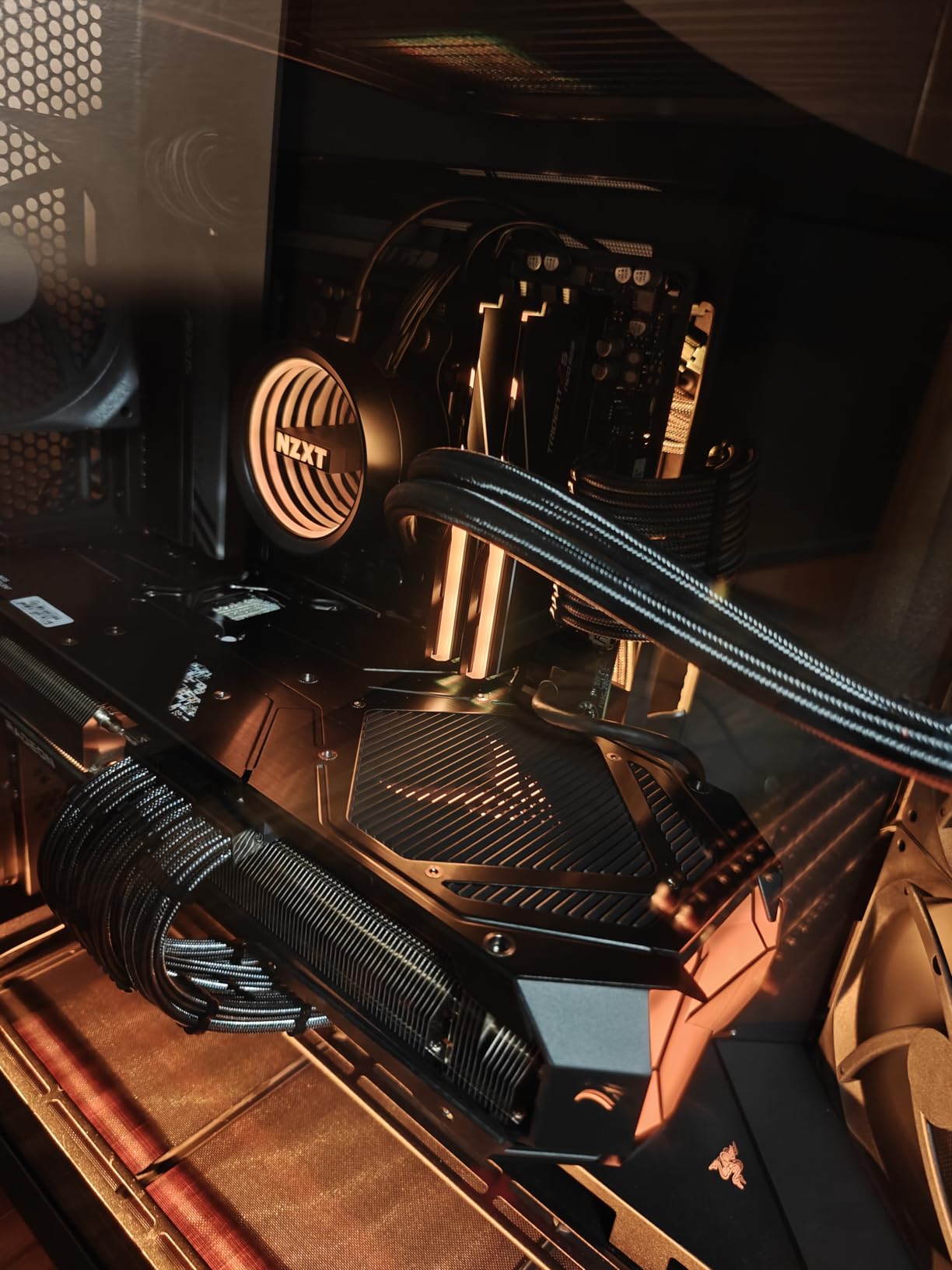 PowerColor Red Devil AMD Radeon RX 9070 XT 16GB GDDR6 Customer Review PowerColor Red Devil AMD Radeon RX 9070 XT 16GB GDDR6 - Customer Photo 2