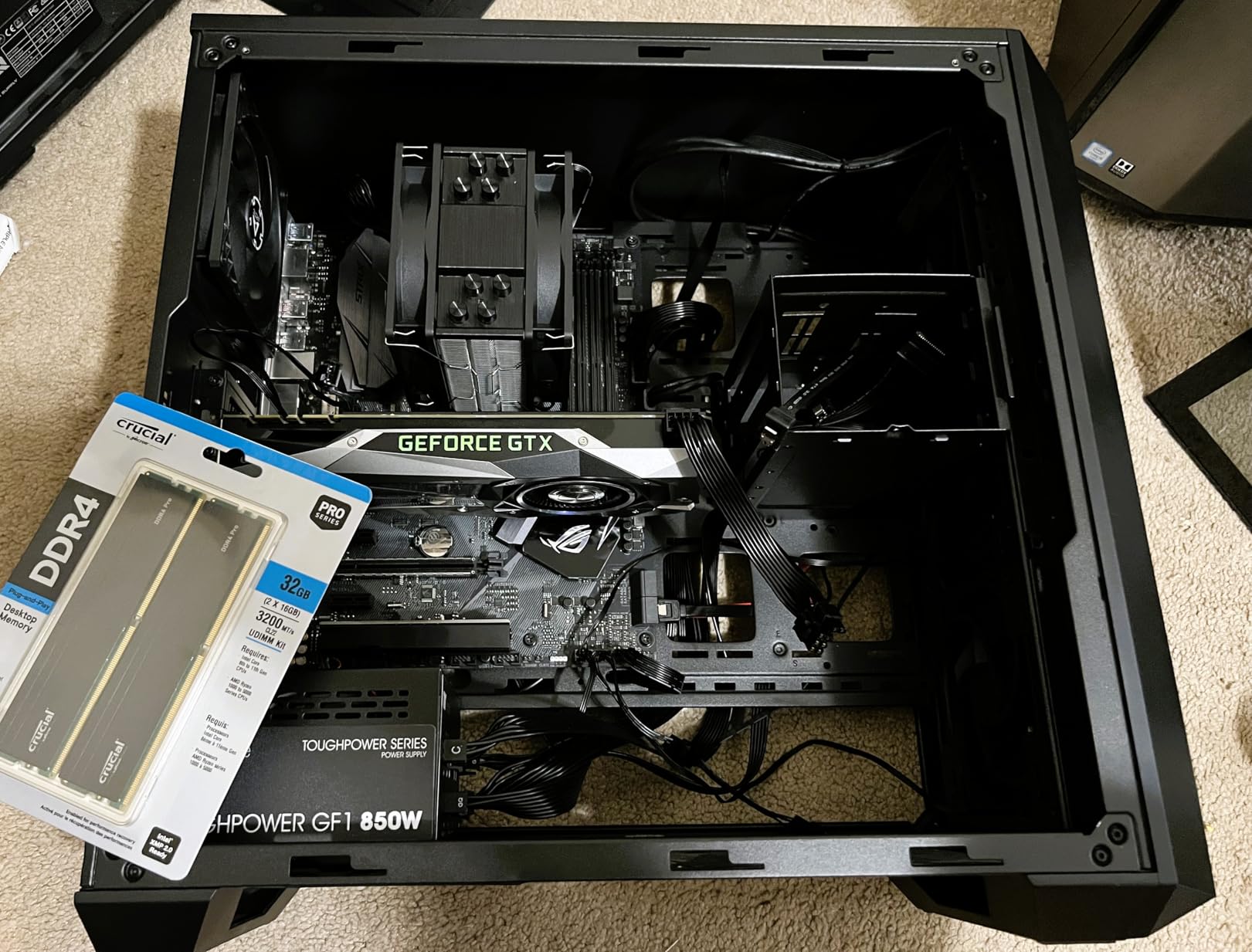 ID-COOLING SE-214-XT Black CPU Cooler All-Black Layout, 4 Direct-Contact Heat Pipes, 120mm PWM Fan, Noninterference with RAM, TDP 180W, Work with Intel LGA1700/1851/1200/115X and AMD AM5/AM4 Sockets - Customer Photo 3