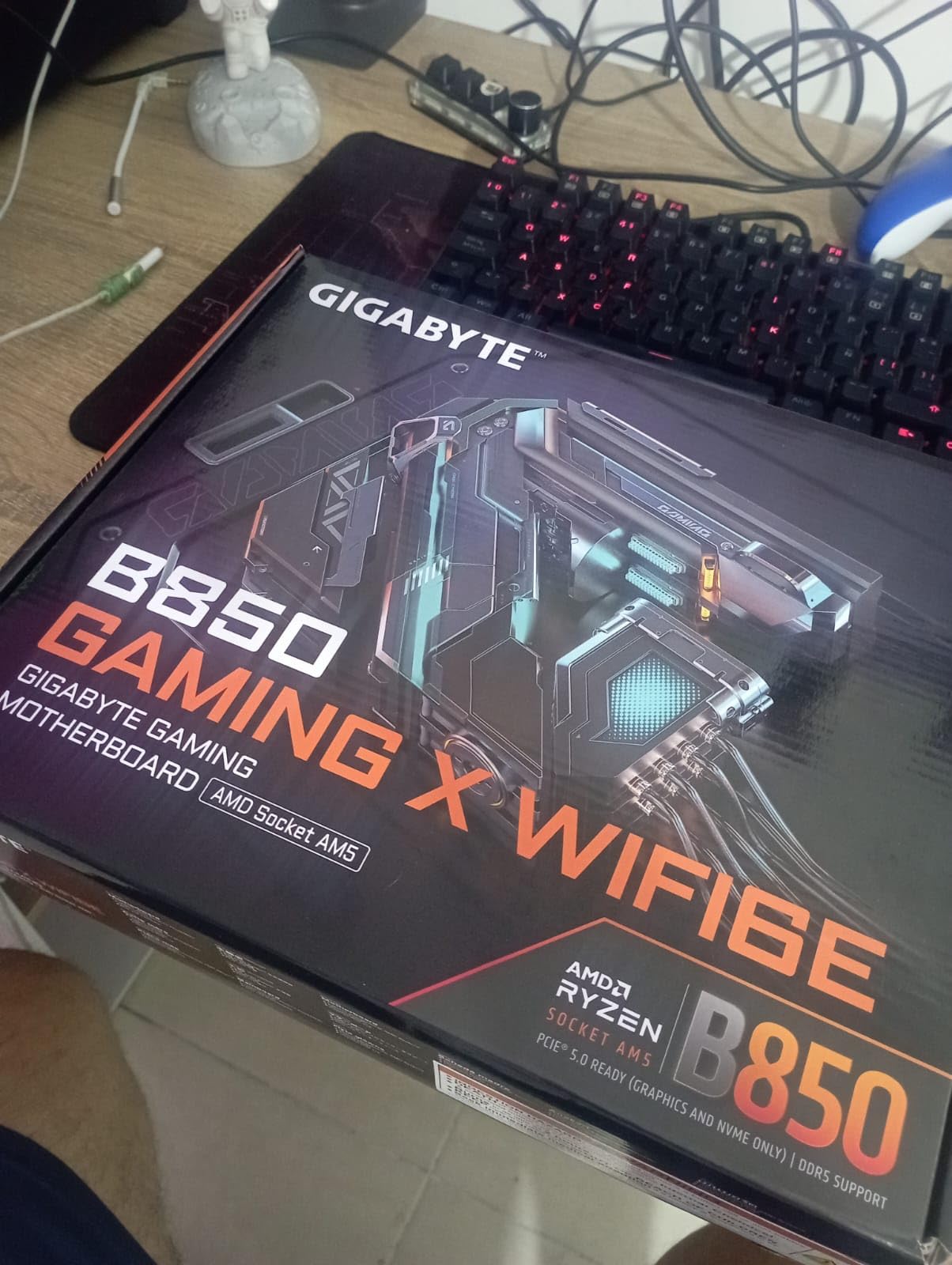 GIGABYTE B650M Gaming Plus WiFi AM5 LGA 1718 AMD B650 M-ATX, DDR5, PCIe 4.0 M.2, PCIe 4.0, USB 3.2 Gen 1 Type-C, Wi-Fi 6E, 2.5GbE LAN Customer Review GIGABYTE B650M Gaming Plus WiFi AM5 LGA 1718 AMD B650 M-ATX, DDR5, PCIe 4.0 M.2, PCIe 4.0, USB 3.2 Gen 1 Type-C, Wi-Fi 6E, 2.5GbE LAN - Customer Photo 1