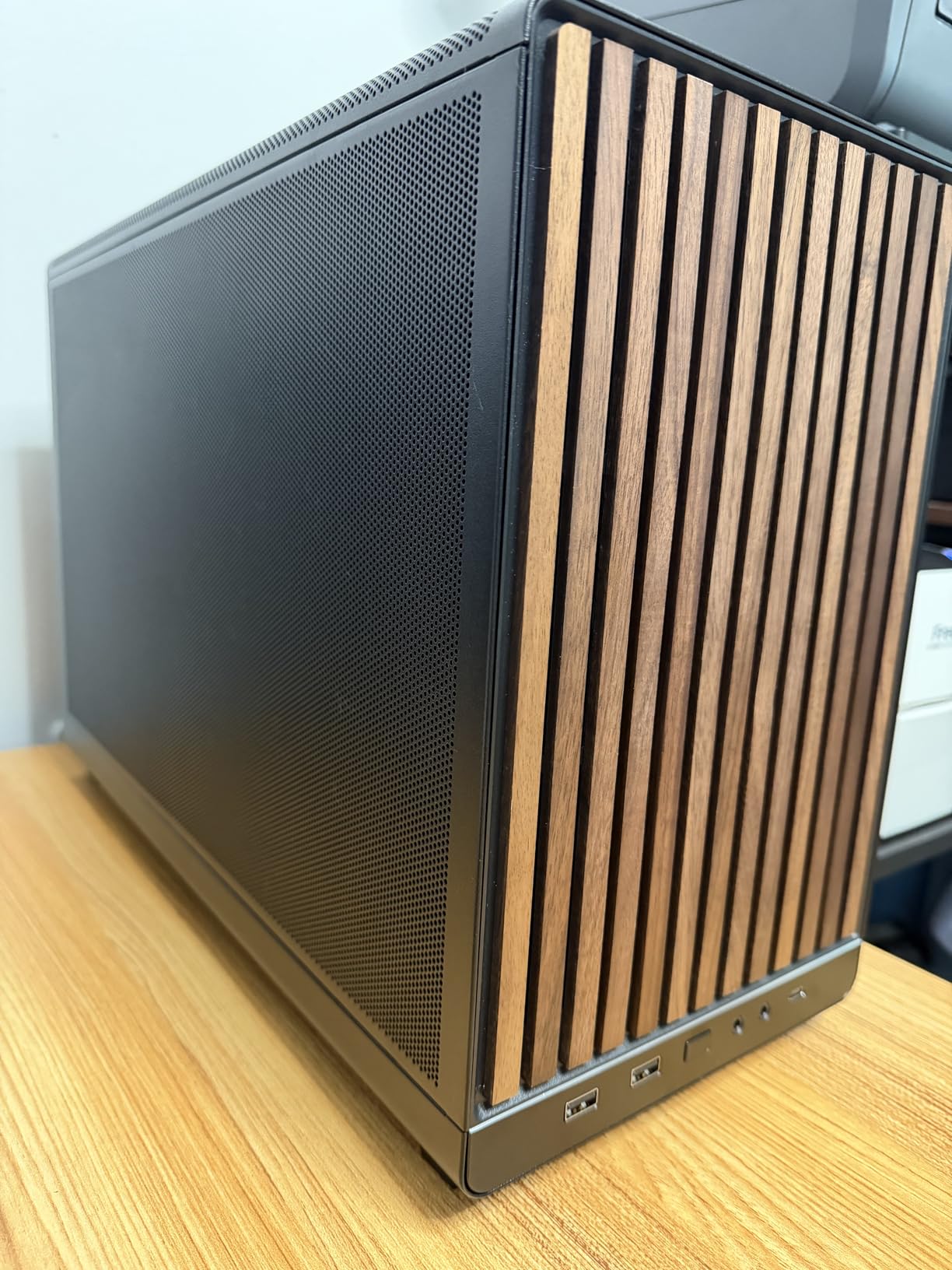 be quiet! Dark Rock 5 CPU air Cooler | Extremely high Cooling Performance | 6 high-Performance Heat Pipes | Silent Wings 4 120mm PWM Fan | high RAM and VRM Cooler Compatibility | BK035 - Customer Photo 4
