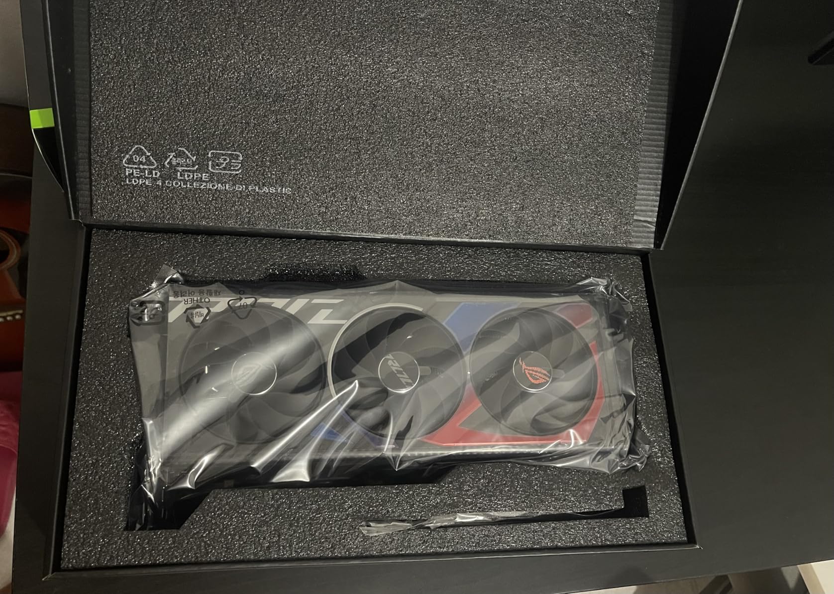 ASUS Dual GeForce RTX 4060 V2 OC Edition Gaming Graphics Card (PCIe 4.0, 8GB GDDR6, DLSS 3, HDMI 2.1a, DisplayPort 1.4a, 2-Slot Design, Axial-tech Fan Design, 0dB Technology) - Customer Photo 1