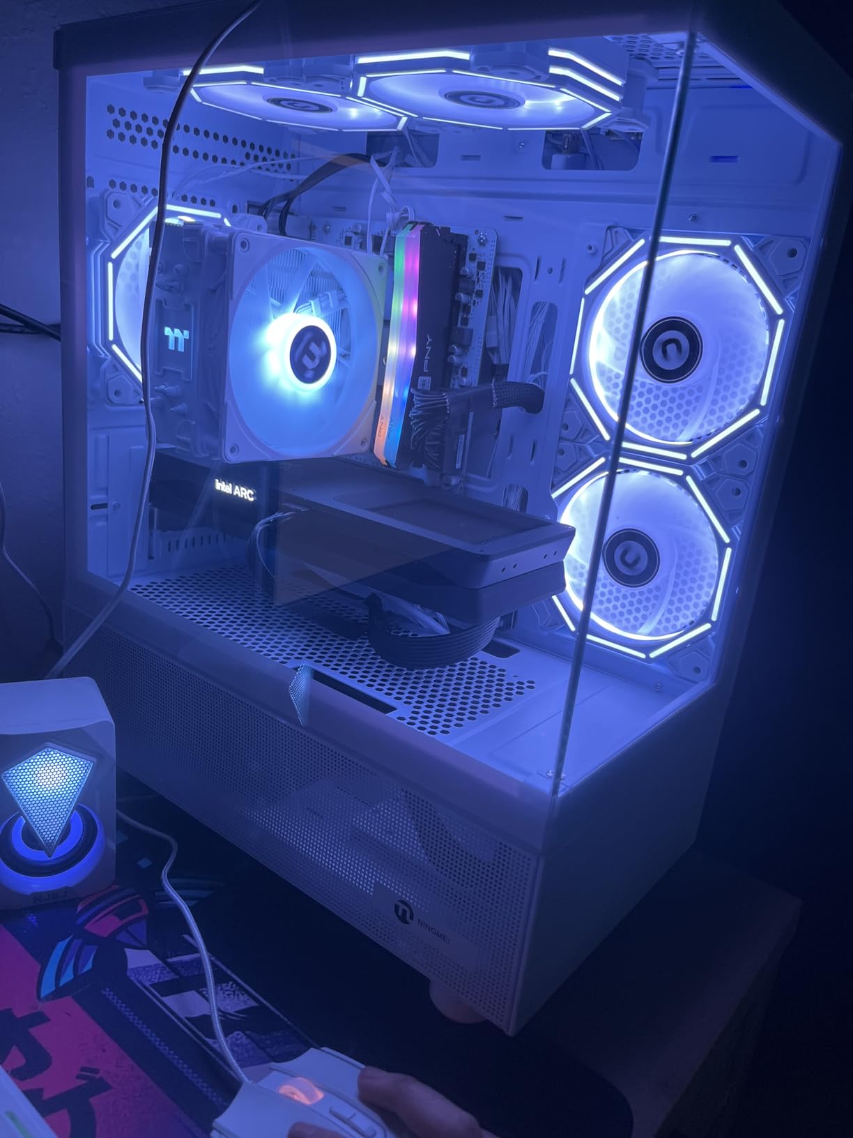 NINGMEI Soul Gaming PC Desktop,AMD Ryzen 7 5700G 8 core 3.8GHz(up to 4.6GHz),AMD Radeon Vega Graphics,16GB DDR4 RAM 3200MHz,1TB NVME SSD,550W PSU, Windows 11 Home 64-bit. - Customer Photo 4