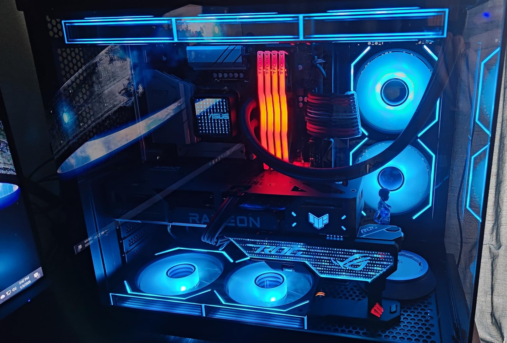 ASUS Prime LC 360 ARGB All-in-one AIO CPU Liquid Cooler AMD: AM5 & AM4 Intel: LGA 1851, 1700, 1200, 115x Specially Designed CPU Contact Area, finned Channels, Infinity Mirror, pre-Installed ARGB Fans - Customer Photo 0