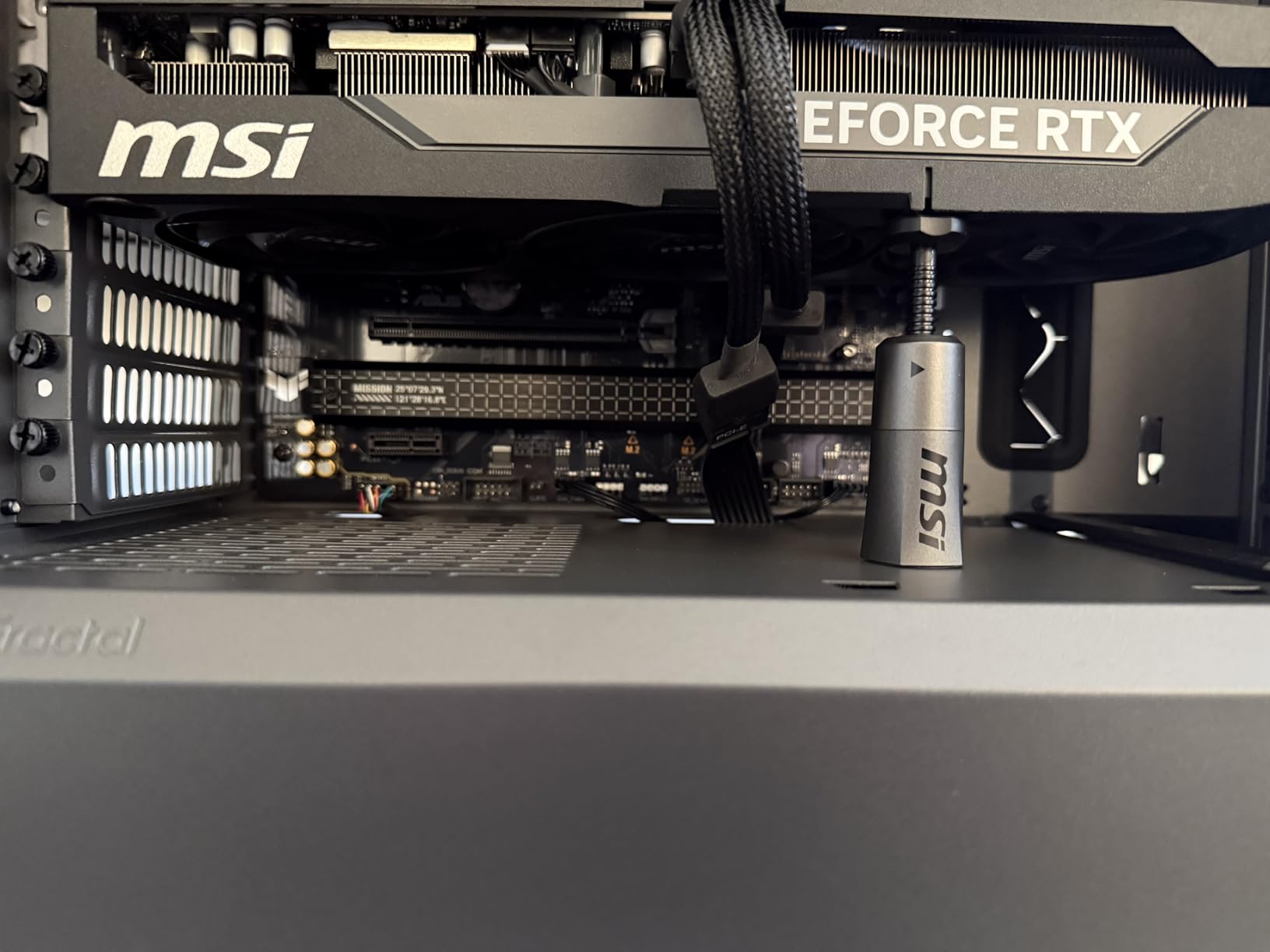 ASUS TUF Gaming B850-PLUS WiFi AMD AM5 B850 ATX Motherboard, 14+2+1 80A Stages, AI Ready, DDR5, PCIe 5.0, 3X M.2, Wi-Fi 7, 2.5Gb LAN, DisplayPort, HDMI, USB 10Gbps & 20Gbps Type-C, BIOS Flashback Customer Review ASUS TUF Gaming B850-PLUS WiFi AMD AM5 B850 ATX Motherboard, 14+2+1 80A Stages, AI Ready, DDR5, PCIe 5.0, 3X M.2, Wi-Fi 7, 2.5Gb LAN, DisplayPort, HDMI, USB 10Gbps & 20Gbps Type-C, BIOS Flashback - Customer Photo 2