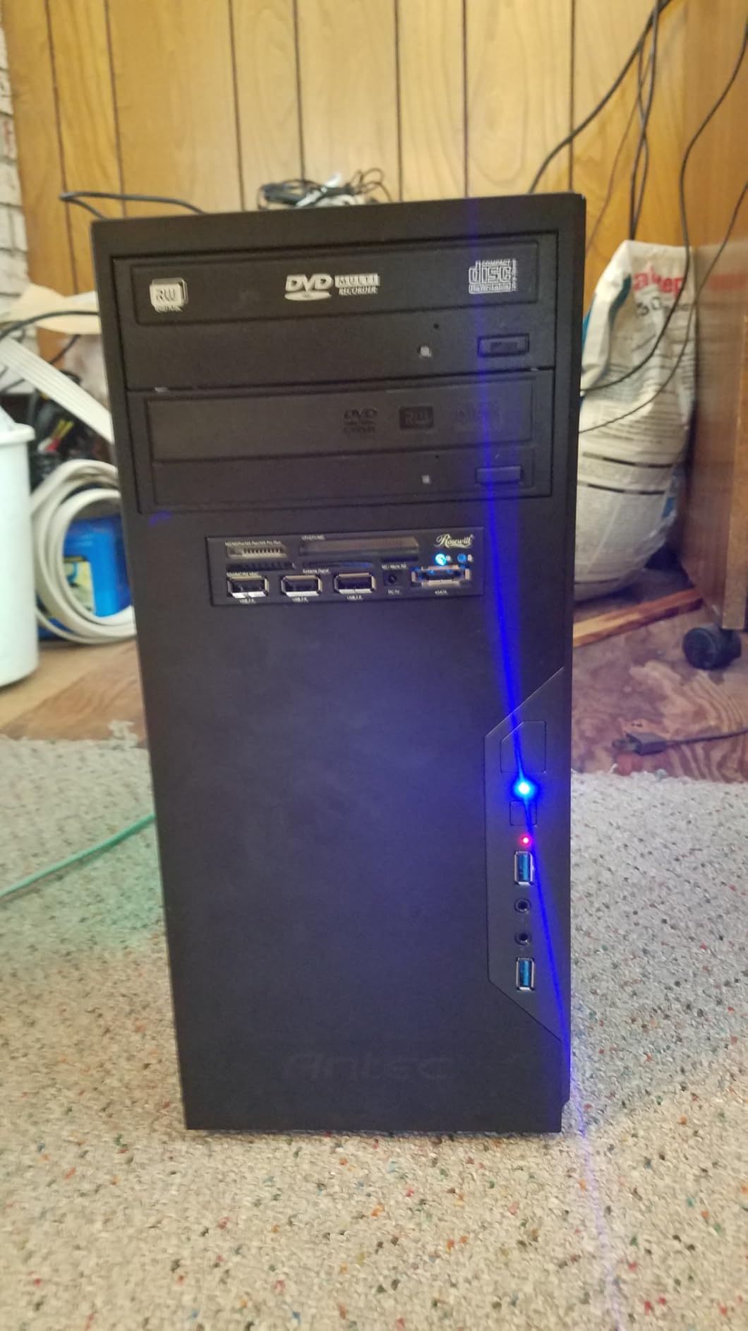 GIGABYTE B850 Eagle WIFI6E AMD AM5 LGA 1718 Motherboard, ATX, DDR5, 3X M.2, PCIe 5.0, USB-C, WIFI6E, 1GbE LAN, EZ-Latch, 5-Year Warranty Customer Review GIGABYTE B850 Eagle WIFI6E AMD AM5 LGA 1718 Motherboard, ATX, DDR5, 3X M.2, PCIe 5.0, USB-C, WIFI6E, 1GbE LAN, EZ-Latch, 5-Year Warranty - Customer Photo 2