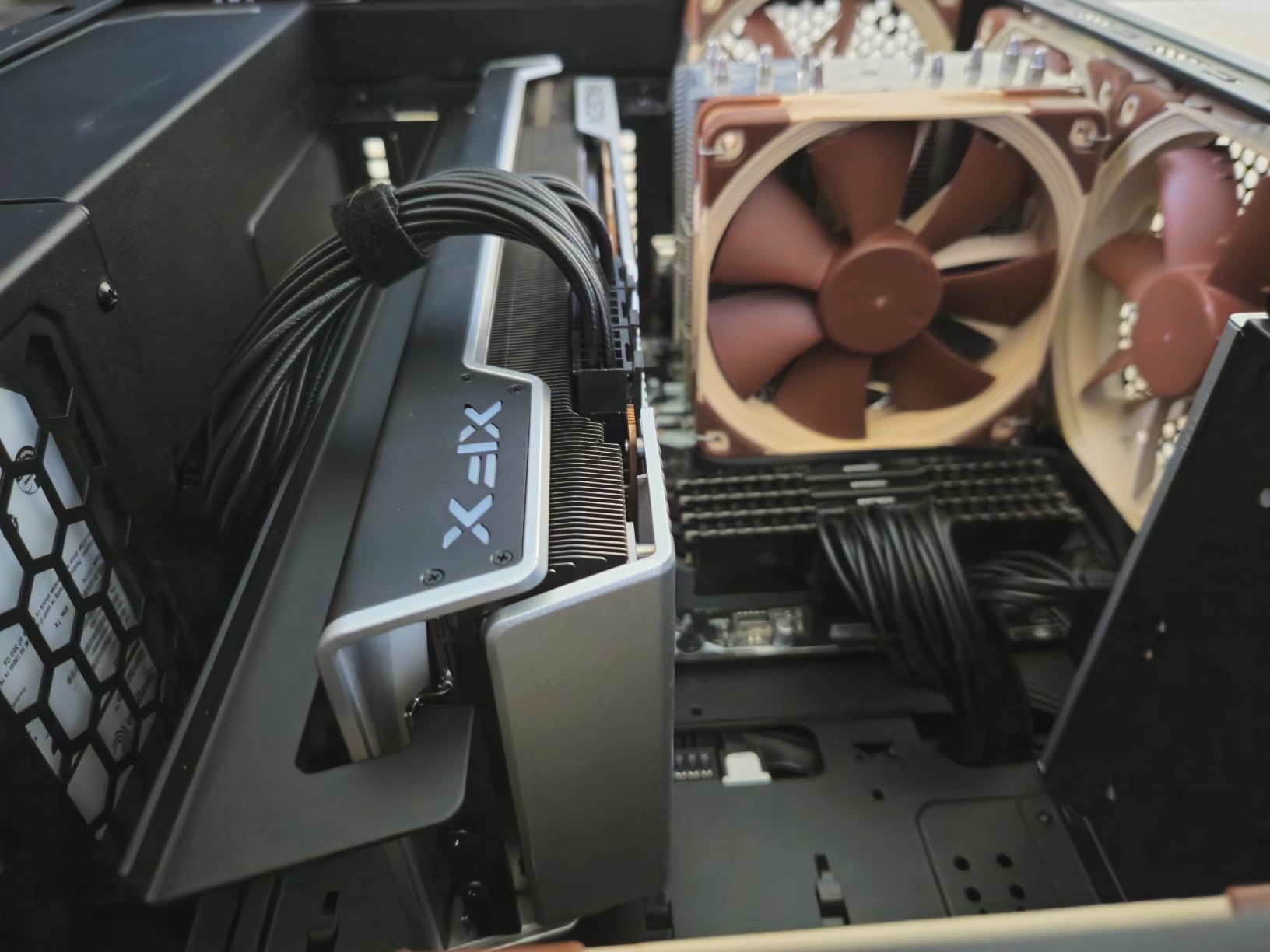 XFX Swift AMD Radeon RX 9070XT Triple Fan Gaming Edition with 16GB GDDR6 HDMI 3xDP, AMD RDNA 4 RX-97TSWF3BA - Customer Photo 1