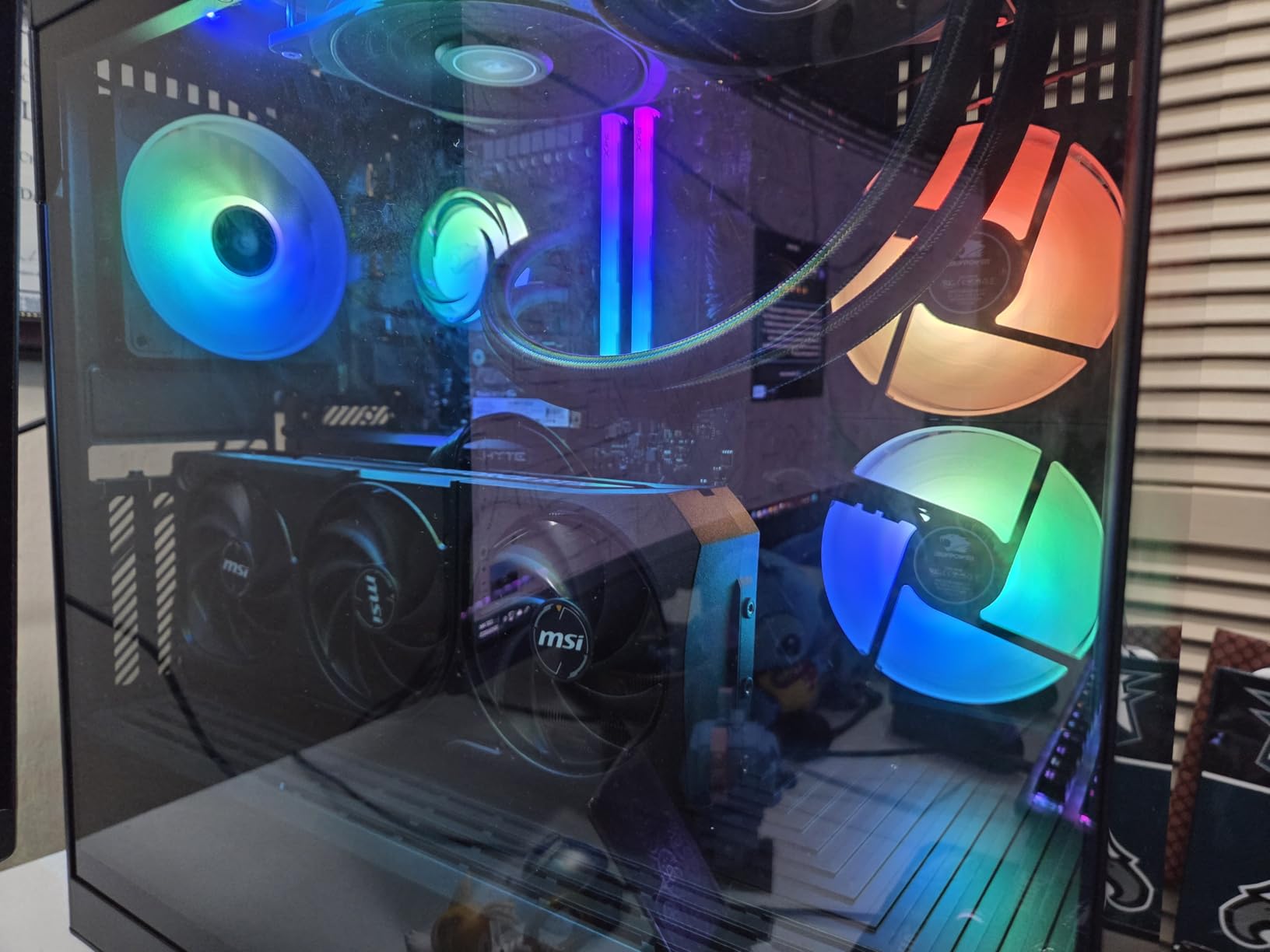 iBUYPOWER Y40 PRO Black Gaming PC Desktop Computer AMD Ryzen 9 7900X CPU, NVIDIA GeForce RTX 5070Ti 16GB GPU, 32GB DDR5 RGB 5200MHz RAM, 2TB NVMe SSD, Windows 11 Home, Keyboard, Mouse - Y40BA9N57T01 Customer Review iBUYPOWER Y40 PRO Black Gaming PC Desktop Computer AMD Ryzen 9 7900X CPU, NVIDIA GeForce RTX 5070Ti 16GB GPU, 32GB DDR5 RGB 5200MHz RAM, 2TB NVMe SSD, Windows 11 Home, Keyboard, Mouse - Y40BA9N57T01 - Customer Photo 1