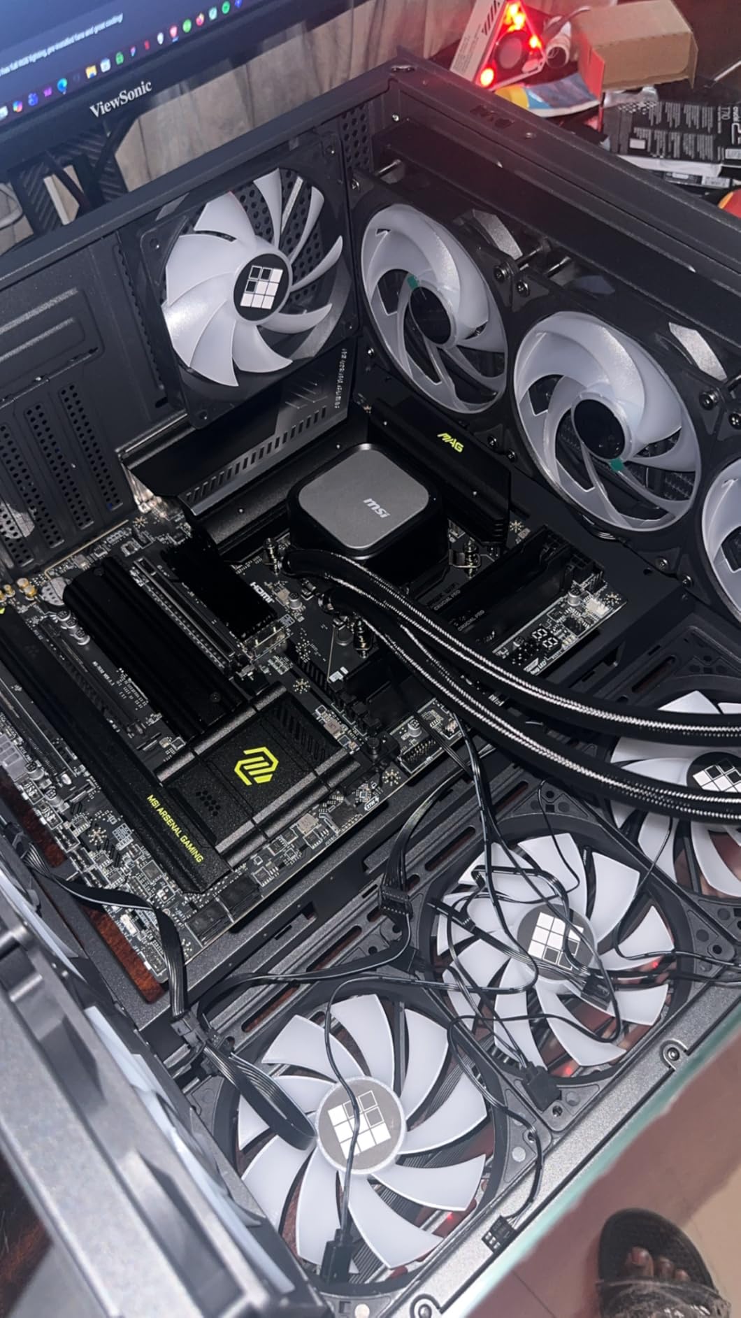 MICRO CENTER CPU Motherbard Combo - Intel core i5-14400 10 cores Desktop Processor with Integrated Intel UHD Graphics 730 and MSI PRO B760M-P DDR4 ProSeries Motherboard - Customer Photo 1