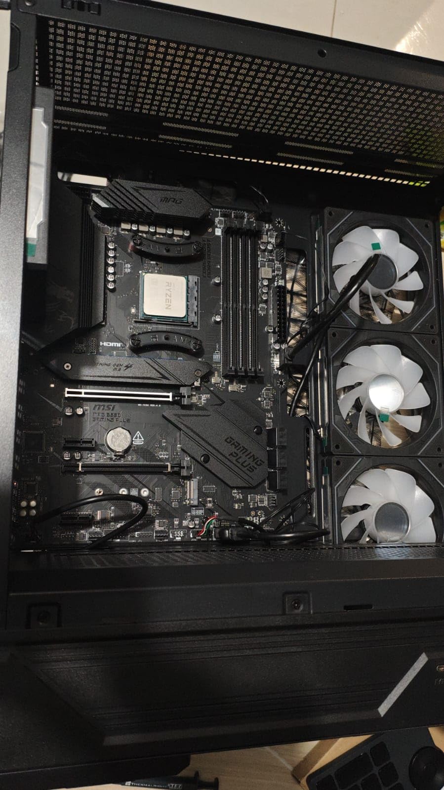 MSI MPG B550 Gaming Plus V1 Gaming Motherboard (AMD Ryzen 5000, AM4, DDR4, PCIe 4.0, SATA 6Gb/s, M.2, USB 3.2 Gen 2, HDMI/DP, ATX) - Customer Photo 0