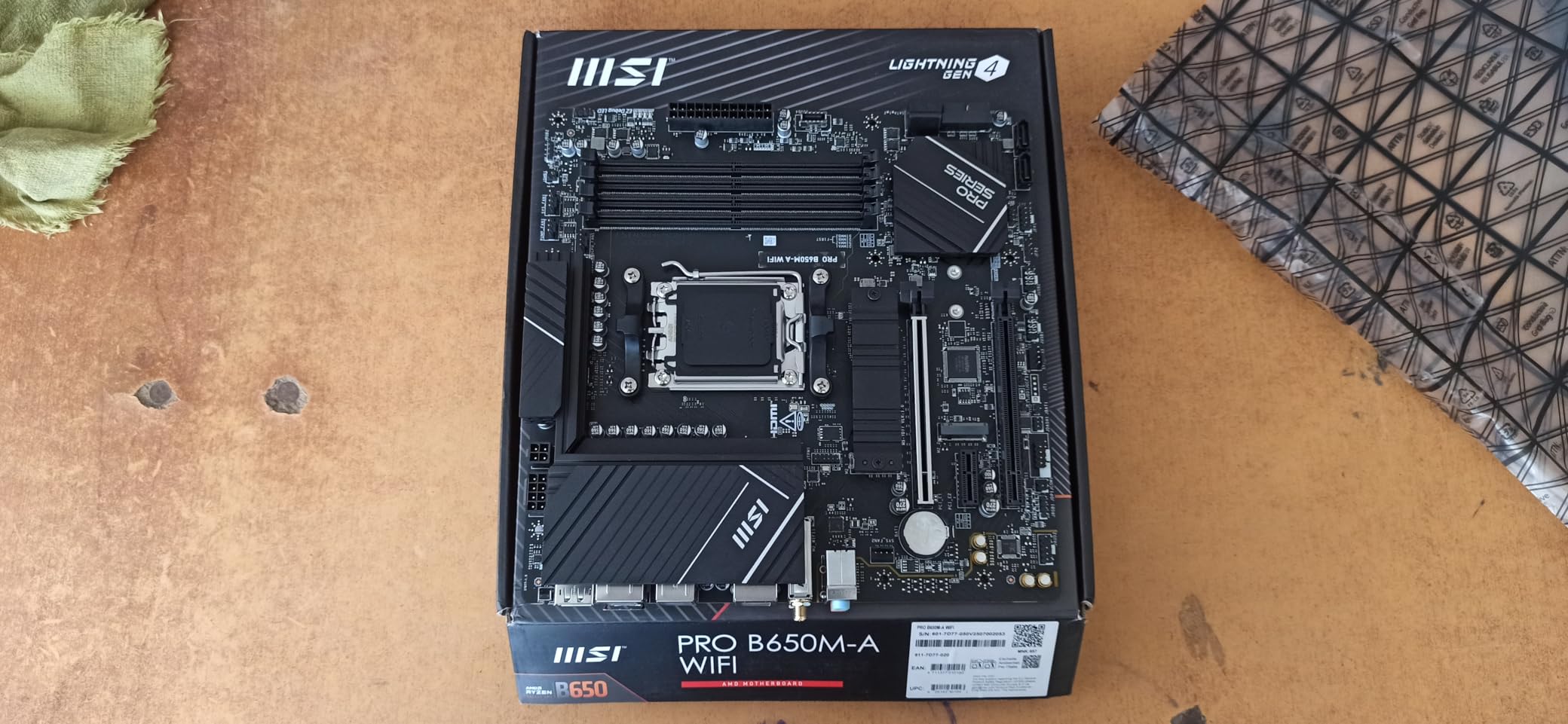 MSI PRO B650M-A WiFi V1 Motherboard, Micro-ATX - Supports AMD Ryzen 9000/8000 / 7000 Series Processors, AM5 - DDR5 Memory Boost 6000+MHz/OC, 2 x PCIe 4.0 x16, 2 x M.2 Gen4, 2.5G LAN - Customer Photo 1