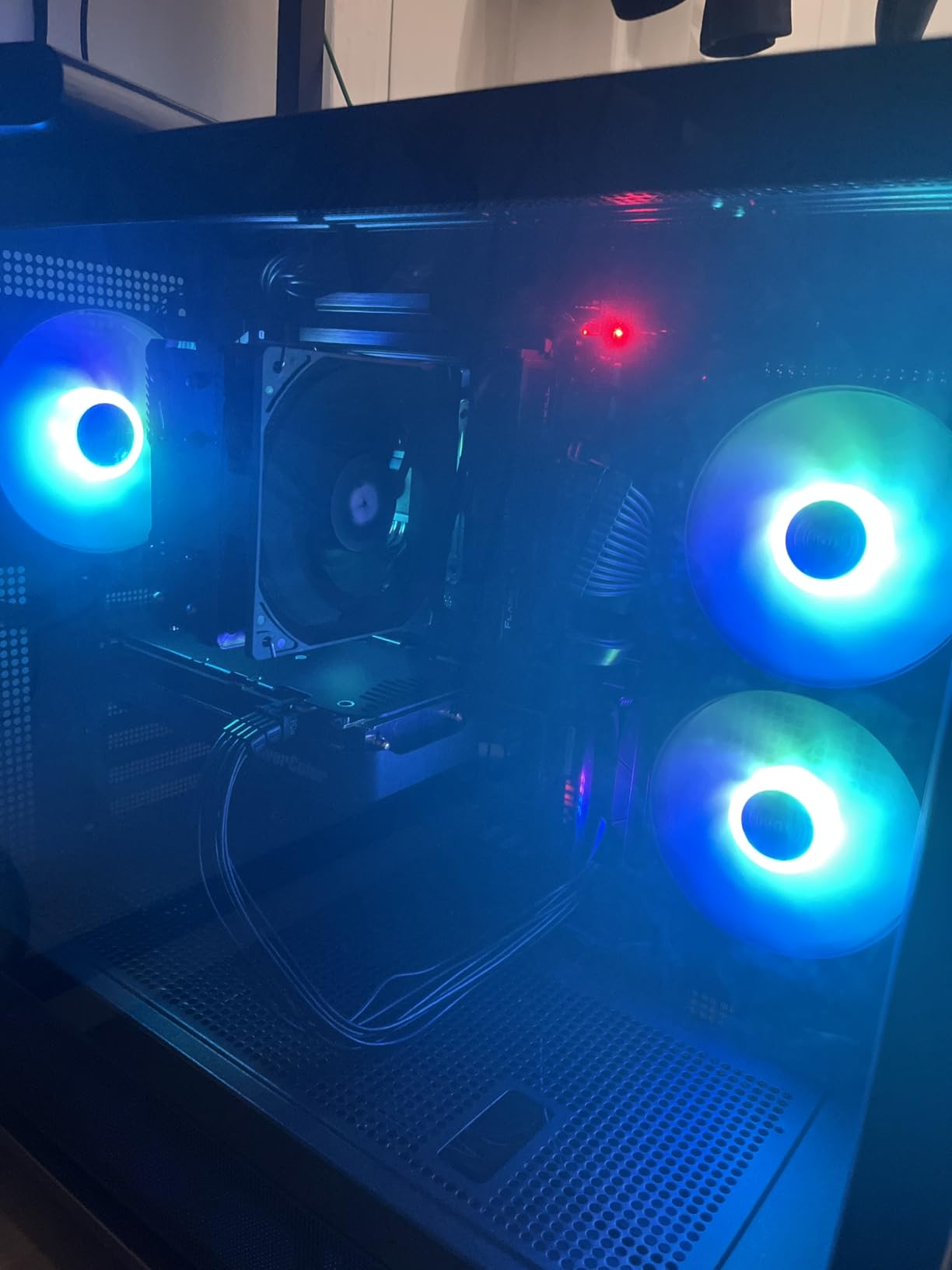 MICRO CENTER AMD Ryzen 7 7700X CPU Processor Bundle with ASUS TUF Gaming B650E-E WiFi AM5 ATX Motherboard (DDR5, PCIe 5.0 Ready, 3X M.2, Wi-Fi 6E, USB 20Gbps Type-C) - Customer Photo 1