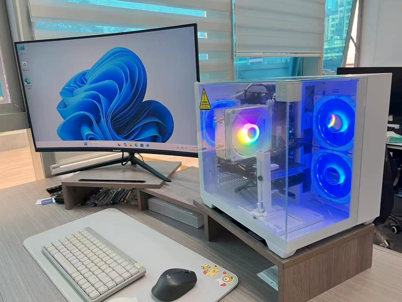 WIWB Gaming PC Desktop Computer - Ryzen 5 5600, Radeon RX 6500XT 4GB, 16GB DDR4 RAM, 1TB NVME SSD, Prebuilt Tower Computer (White) - Customer Photo 1