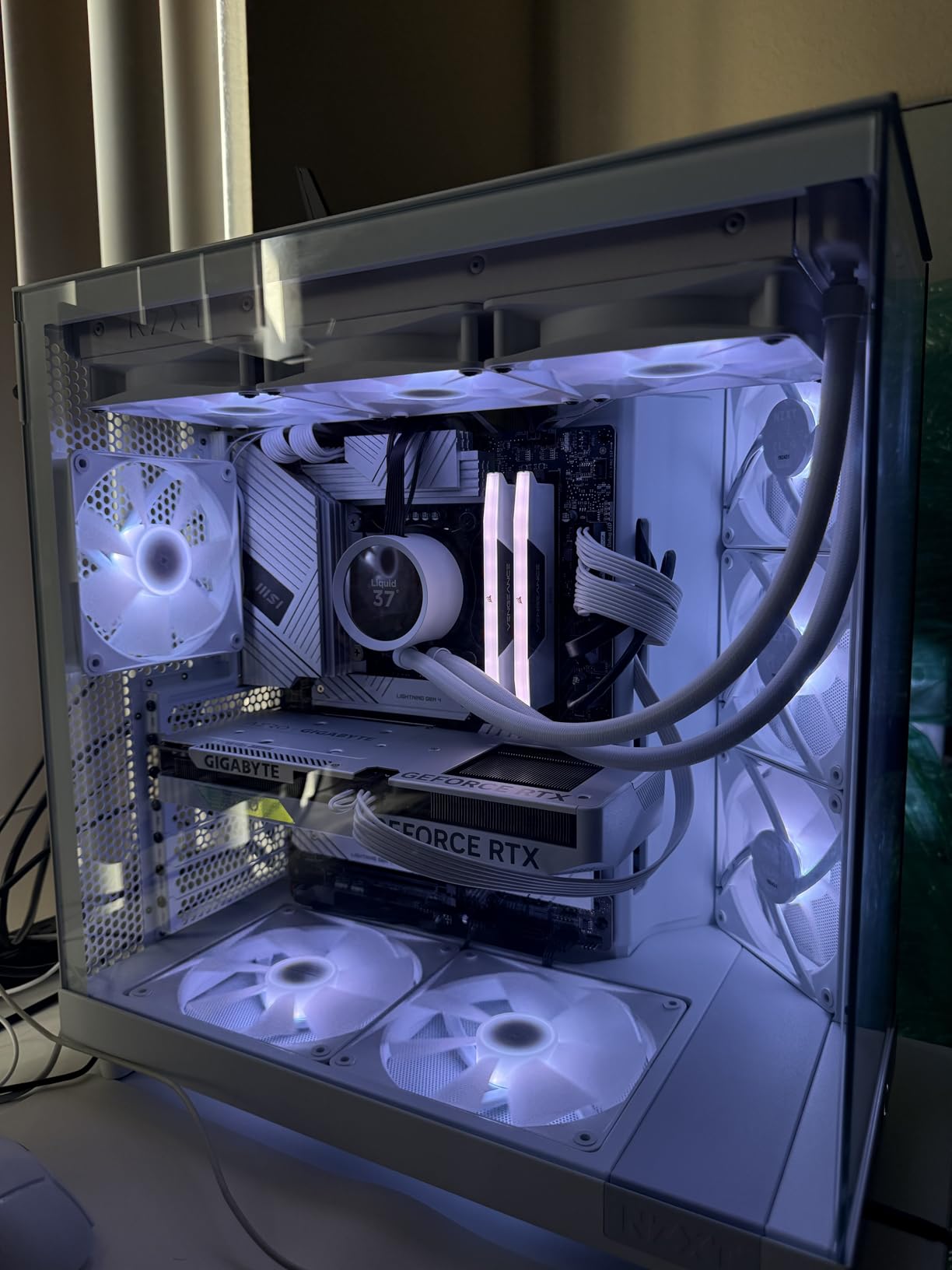 MSI PRO Z790-A WiFi II Motherboard, ATX - Supports Intel Core 14th, 13th & 12th Gen Processors, LGA 1700-80A SPS VRM, DDR5 Memory Boost 7800+MT/s/OC, PCIe 5.0 x16, 4 x M.2 Gen4, Wi-Fi 6E, 2.5G LAN - Customer Photo 4