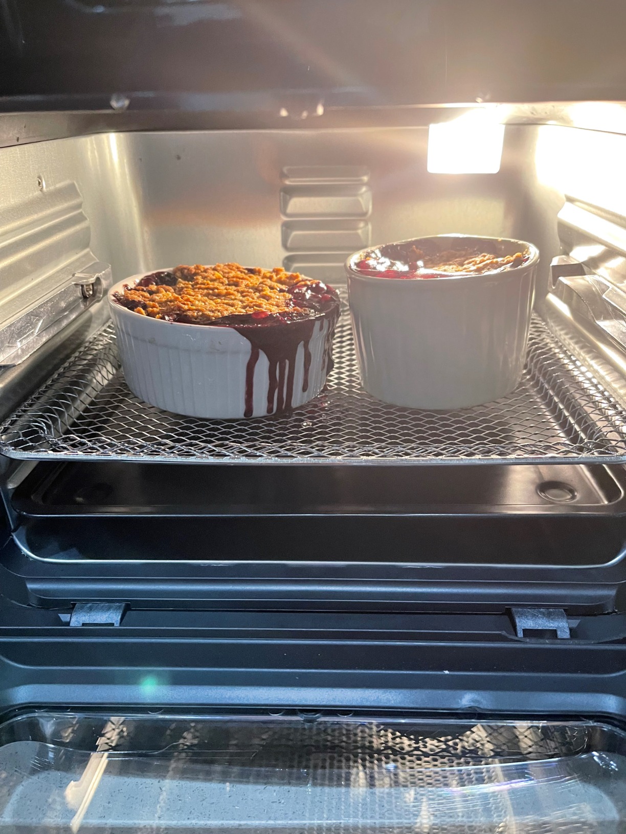 CHEFMAN Multifunctional Digital Air Fryer+ Rotisserie, Dehydrator, Convection Oven, 17 Touch Screen Presets, XL 10L Family Size, Auto Shutoff, Large Easy-View Window, Black customer photo 1