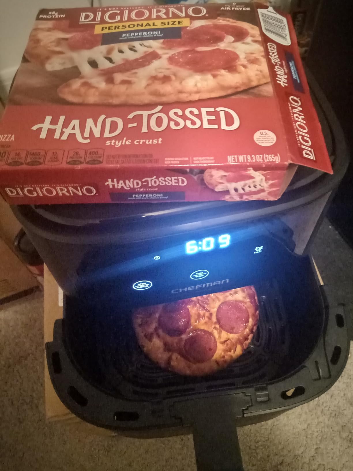 Chefman Air Fryer 6 QT Compact, Hi-Fry Technology for Extra Crisp, Touchscreen Controls with 4 Presets, Nonstick & Dishwasher Safe Basket, Black customer photo 2