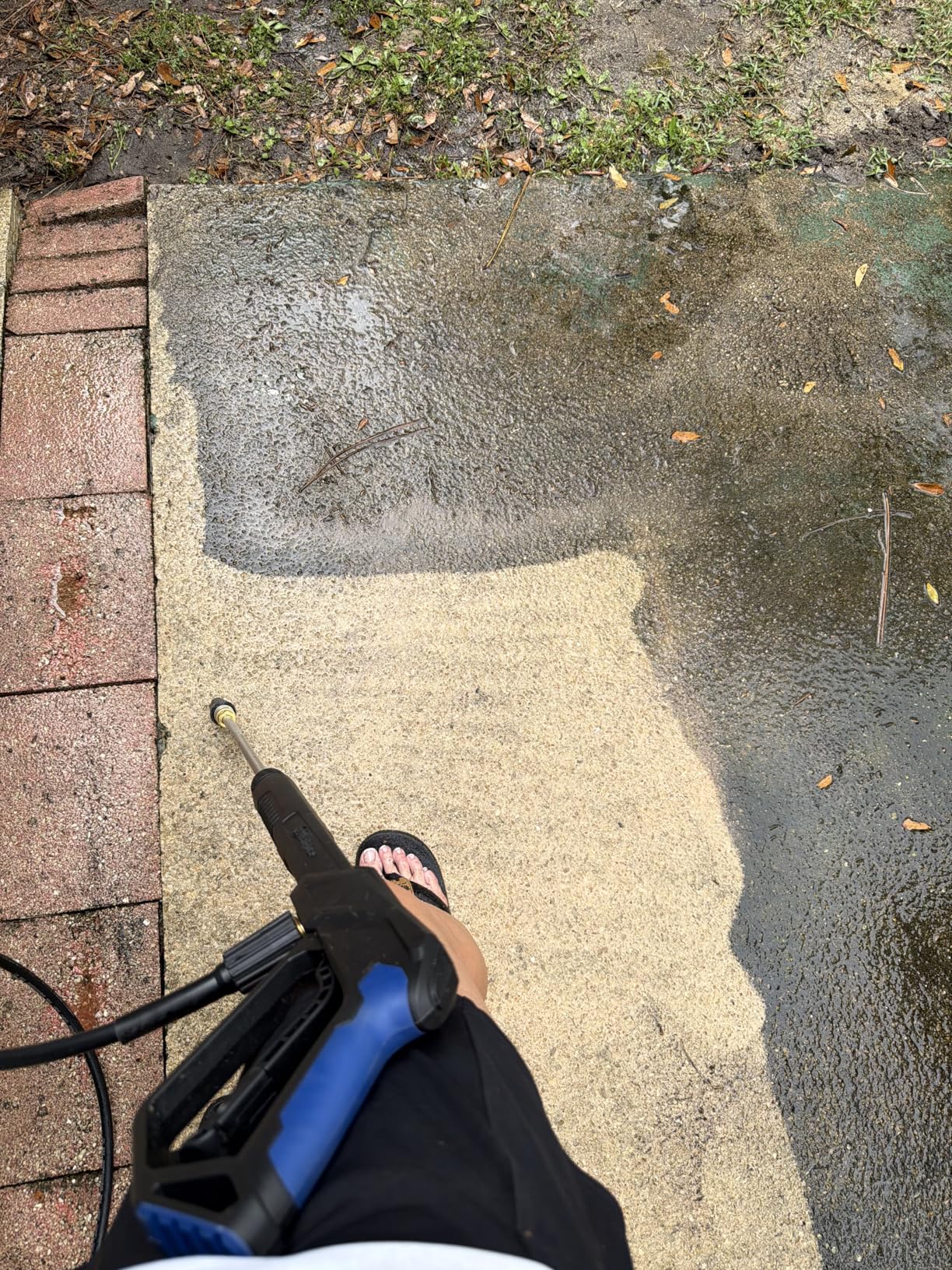 Westinghouse WPX3000e Electric Pressure Washer, 3000 Max PSI and 1.76 Max GPM, Induction Motor, Onboard Soap Tank, Spray Gun and Wand, 5 Nozzle Set, for Cars/Fences/Driveways/Homes/Patios/Furniture customer photo 2