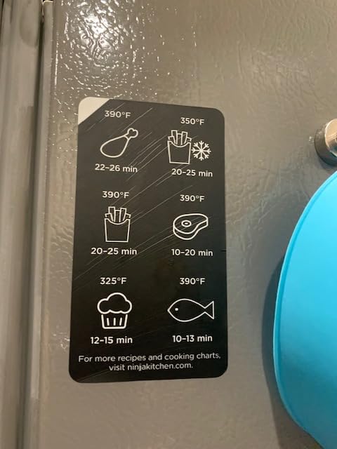 Ninja Air Fryer 4-in-1 Pro, 5QT Capacity, Air Fry, Roast, Reheat, Dehydrate, 400F Max Temp, Nonstick Basket & Crisper Plate, Grey (AF141) customer photo 1