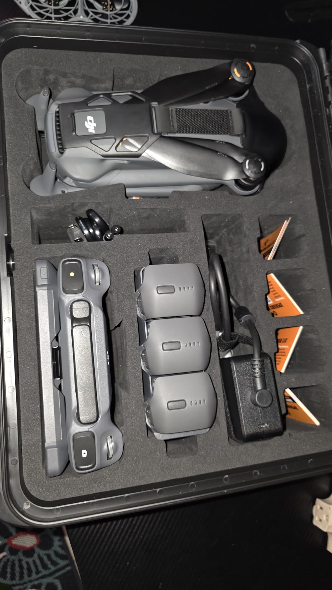 Mavic 4 Pro Drone With DJI RC 2, Flagship Tri-Camera Drone | 100MP 4/3 CMOS Hasselblad Camera, Drone for Professionals, 30km/18.6mi Video Transmission, 51-Min Max Flight Time customer photo 1
