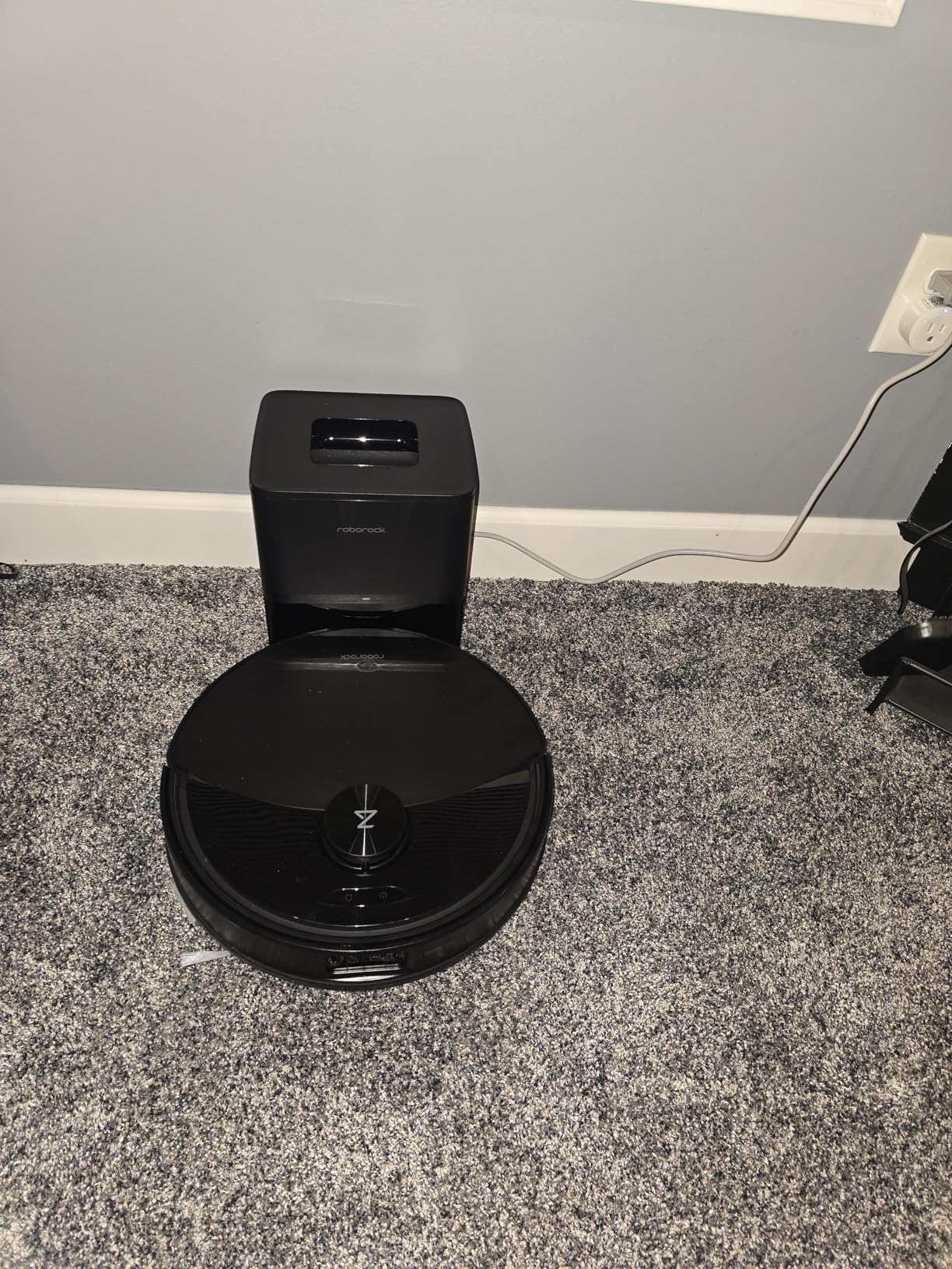 roborock Q10 S5+ Robot Vacuum and Mop, 10,000Pa Suction, 70-Day Self-Emptying, Obstacle Avoidance, Sonic Mopping, Dual Anti-Tangle Design, Auto Mop Lift customer photo 1