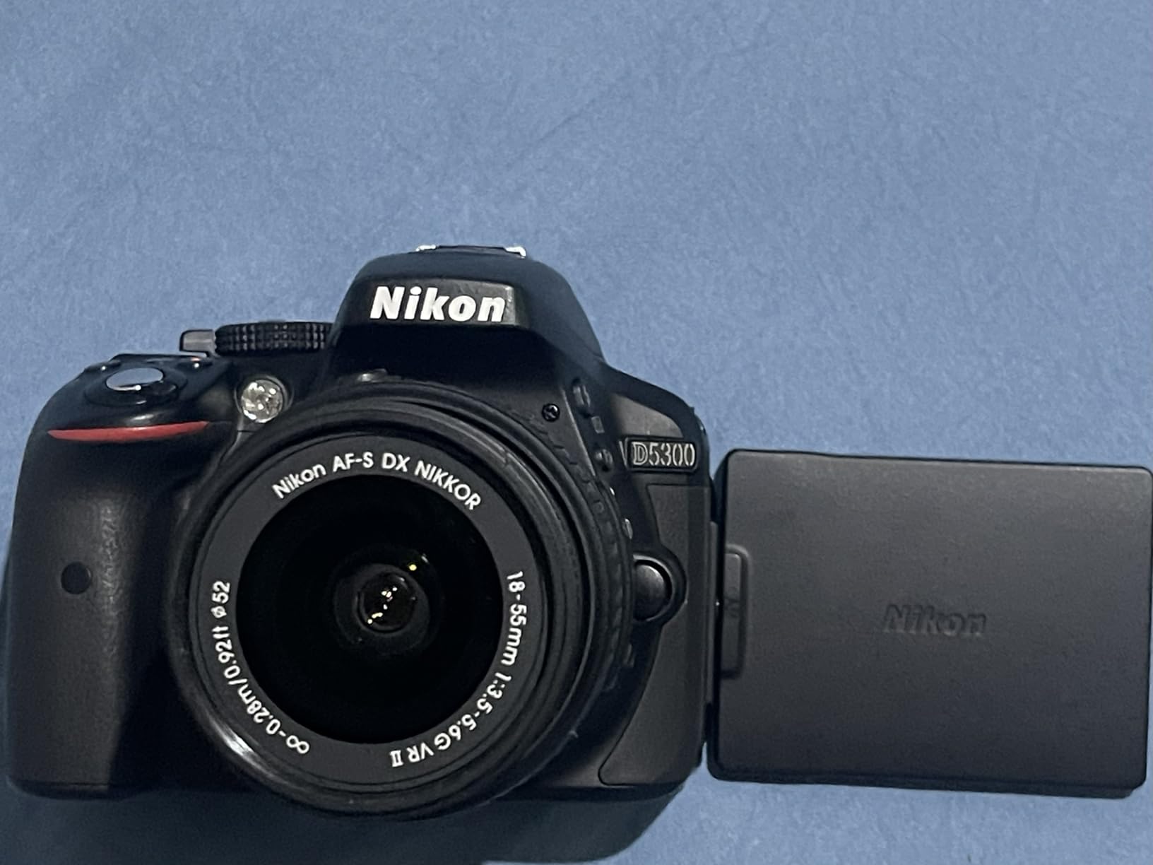 Nikon D5300 24.2 MP CMOS Digital SLR Camera with 18-55mm f/3.5-5.6G ED VR Auto Focus-S DX NIKKOR Zoom Lens (Black) customer photo 2