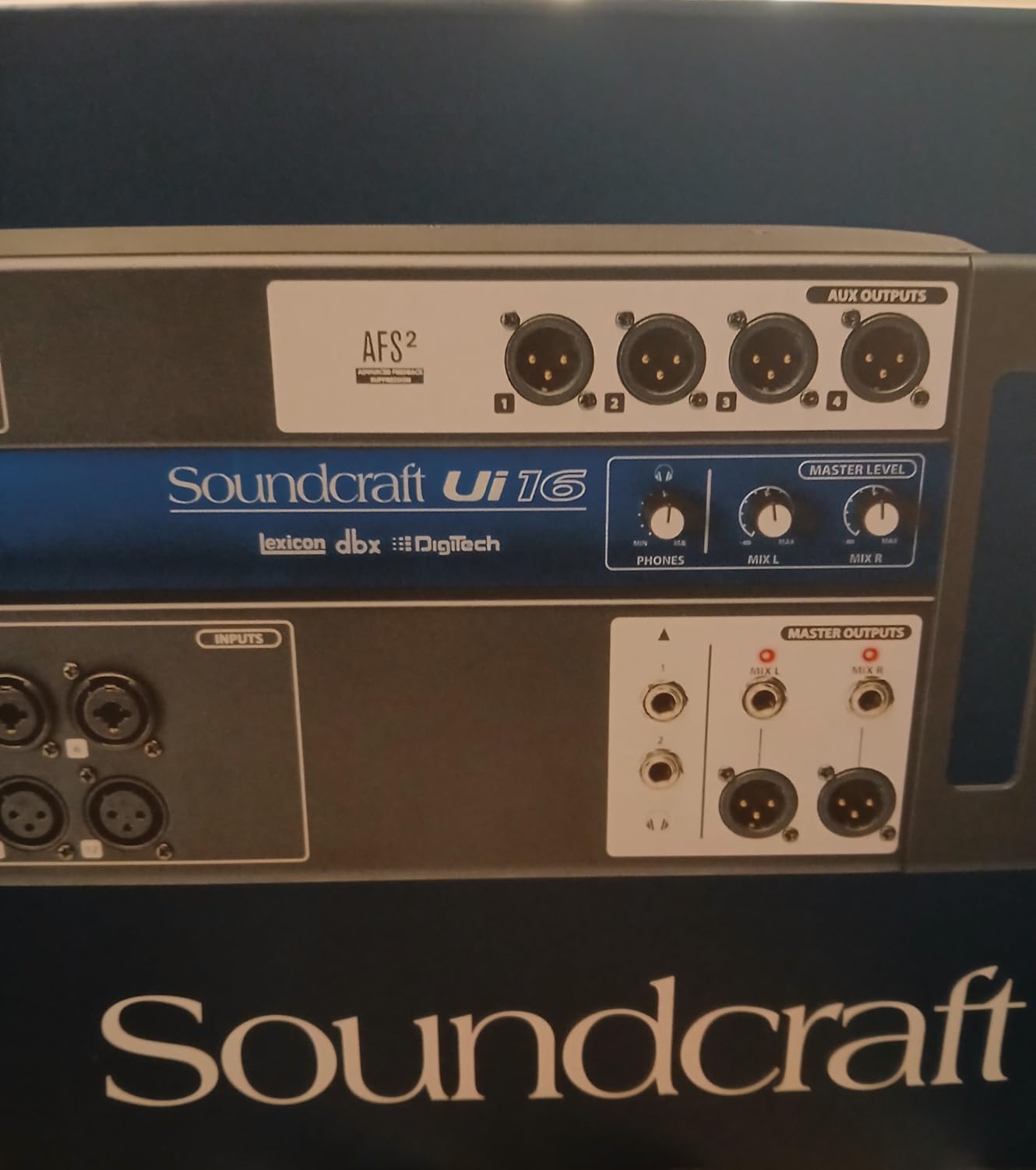 Soundcraft Ui12 Remote-Controlled 12-Input Digital Mixer customer photo 2