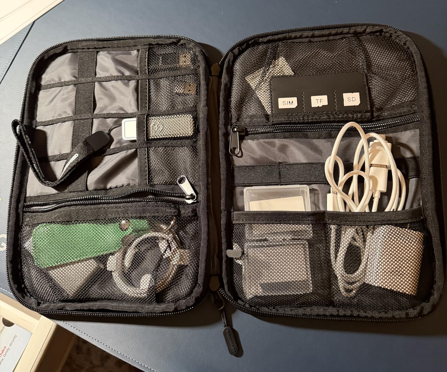 BAGSMART Large Electronic Organizer Travel Case for Tech Accessories, Black | Tech Accessories, Cord Storage, For Phone, Power Bank, SD Card, Cables customer photo 1