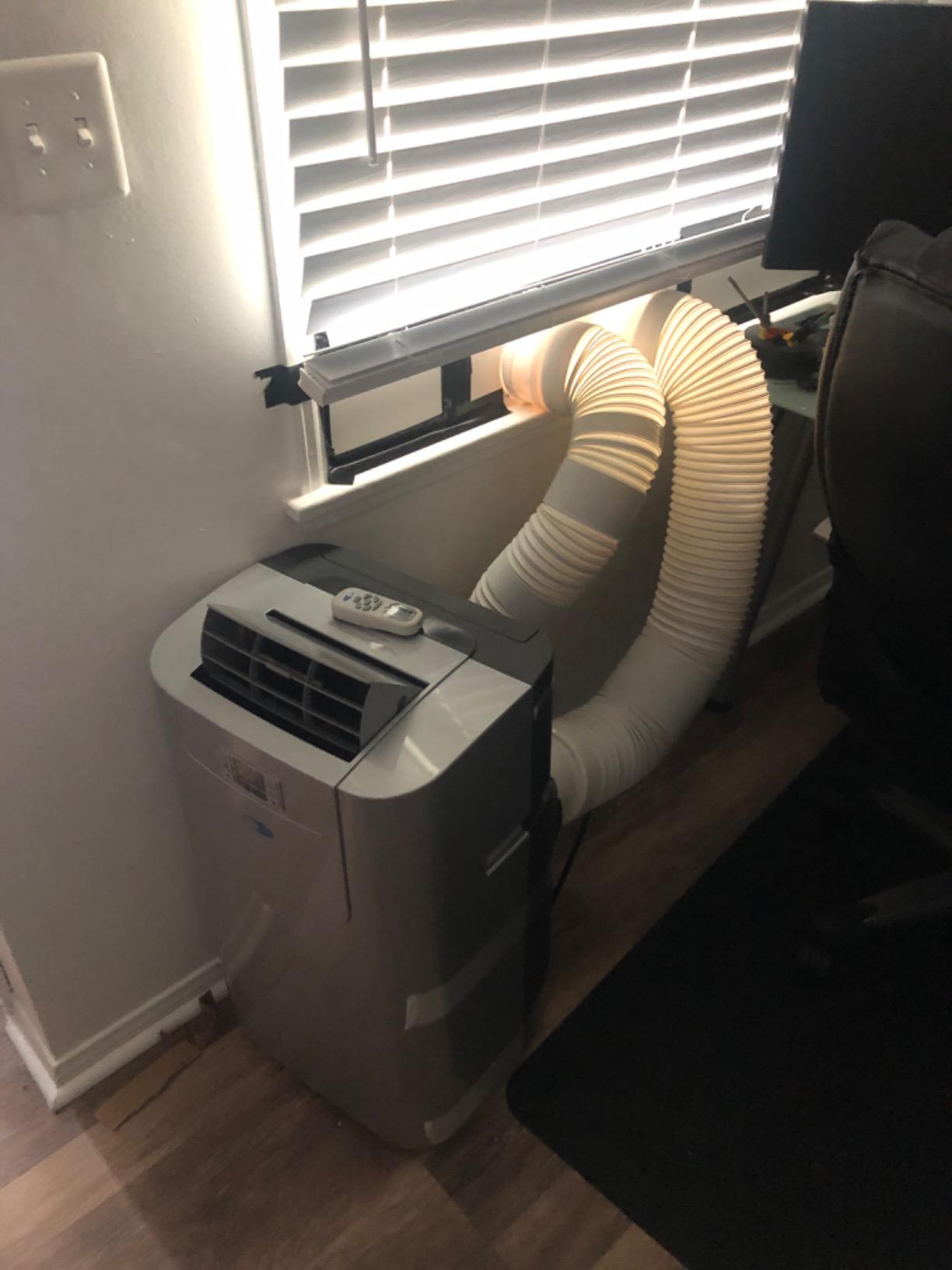 Whynter Portable Air Conditioner 12,000 BTU Dual Hose 400 Sq Ft ARC-122DS customer photo 2