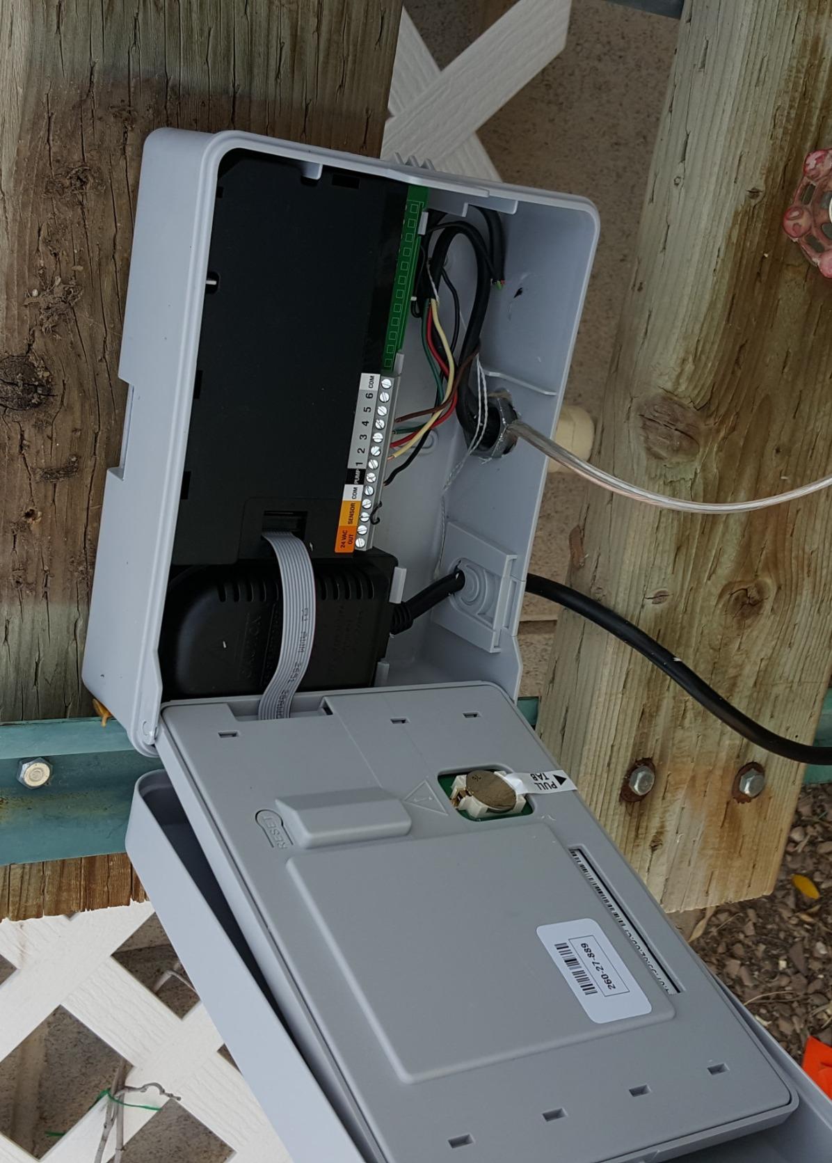 Orbit B-hyve Smart Indoor/Outdoor Sprinkler Controller - 6-Zone - App Controlled Smart Controller with Custom Irrigation Schedules - Weatherproof Multi-Zone Sprinkler System - 57946 | App Controlled with Custom Irrigation Schedules, Weatherproof Multi-Zone Sprinkler System for Indoor & Outdoor Use customer photo 2