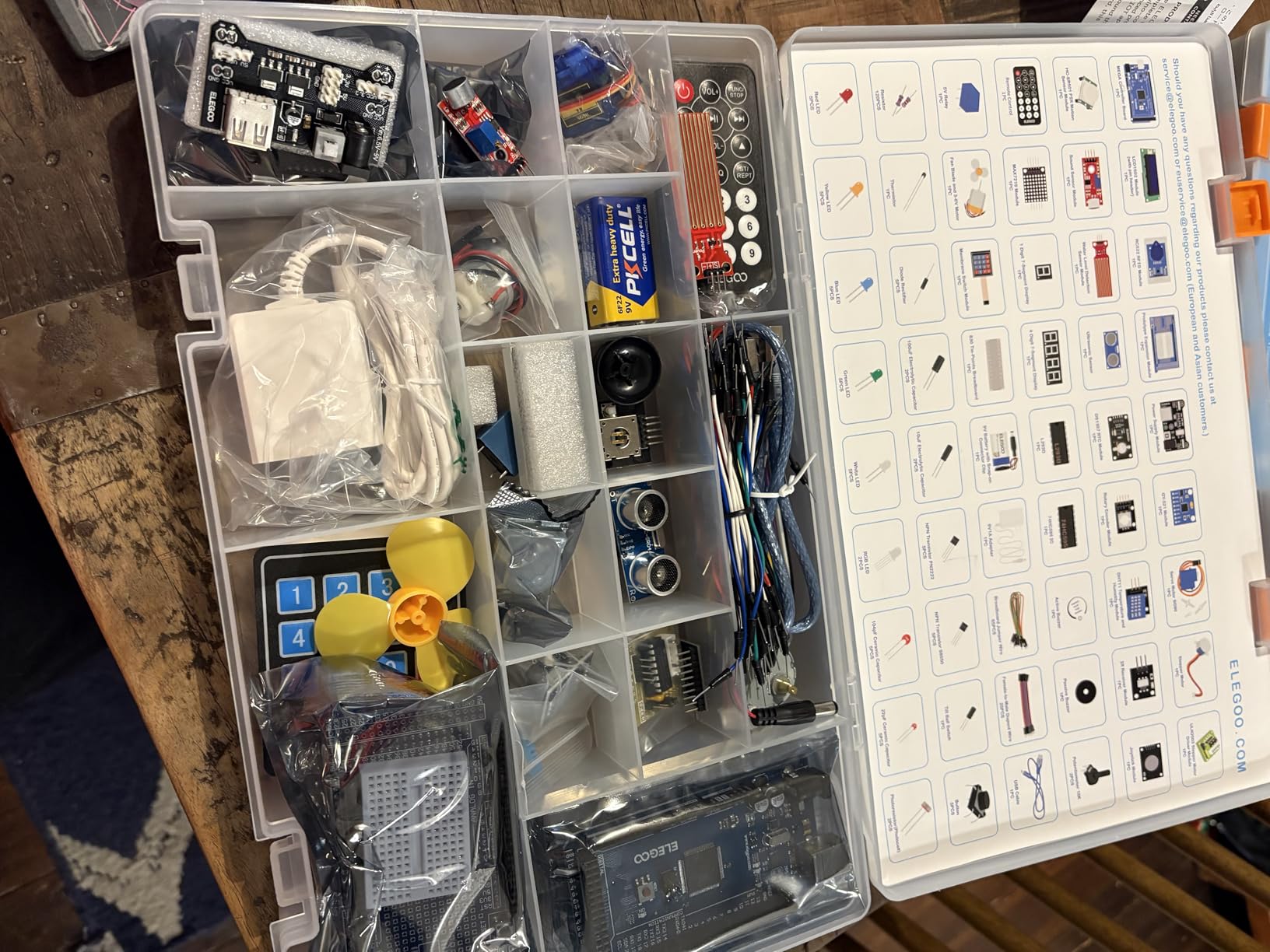 ELEGOO Mega 2560 R3 Project The Most Complete Starter Kit with Tutorial customer photo 2