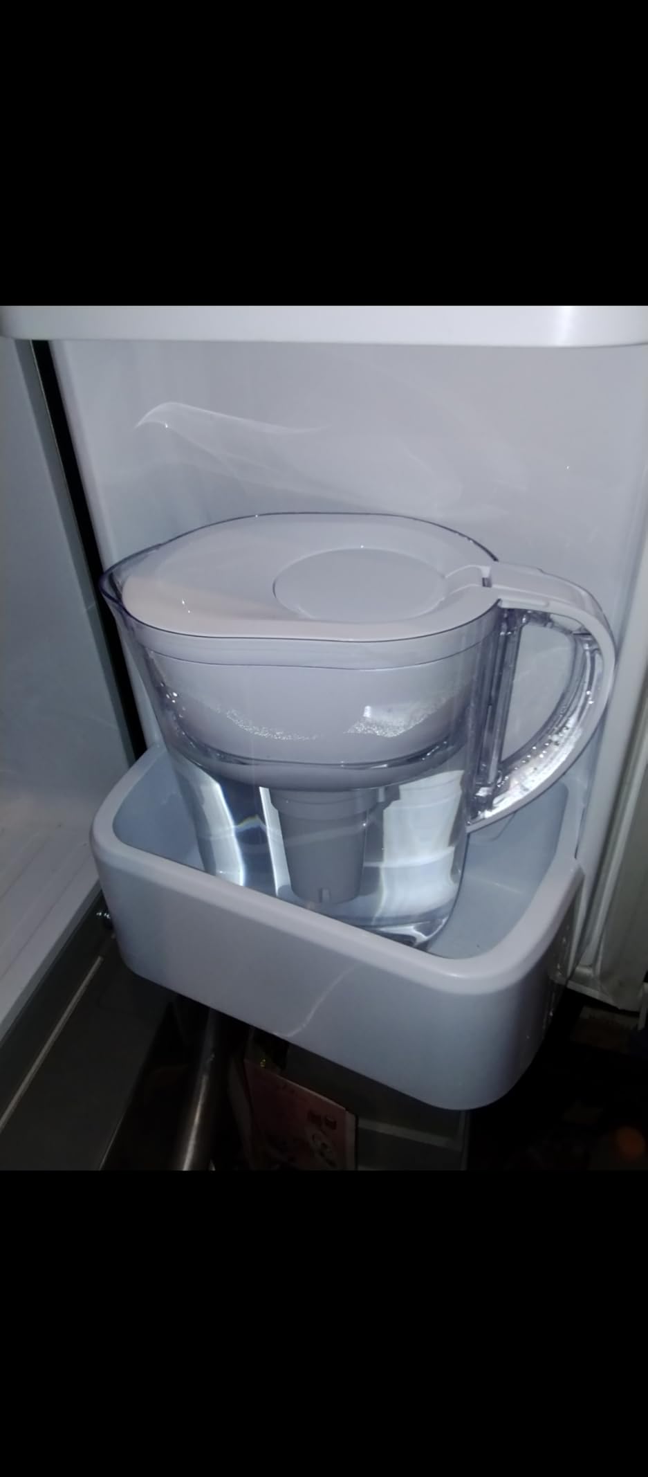 Brita Large 10 Cup Water Filter Pitcher, Includes 1 Filter, Bright White | WQA and NSF/ANSI Certified, Reduces Chlorine, Copper, Mercury & Cadmium, Lasts 2 Months, Household Essential customer photo 1