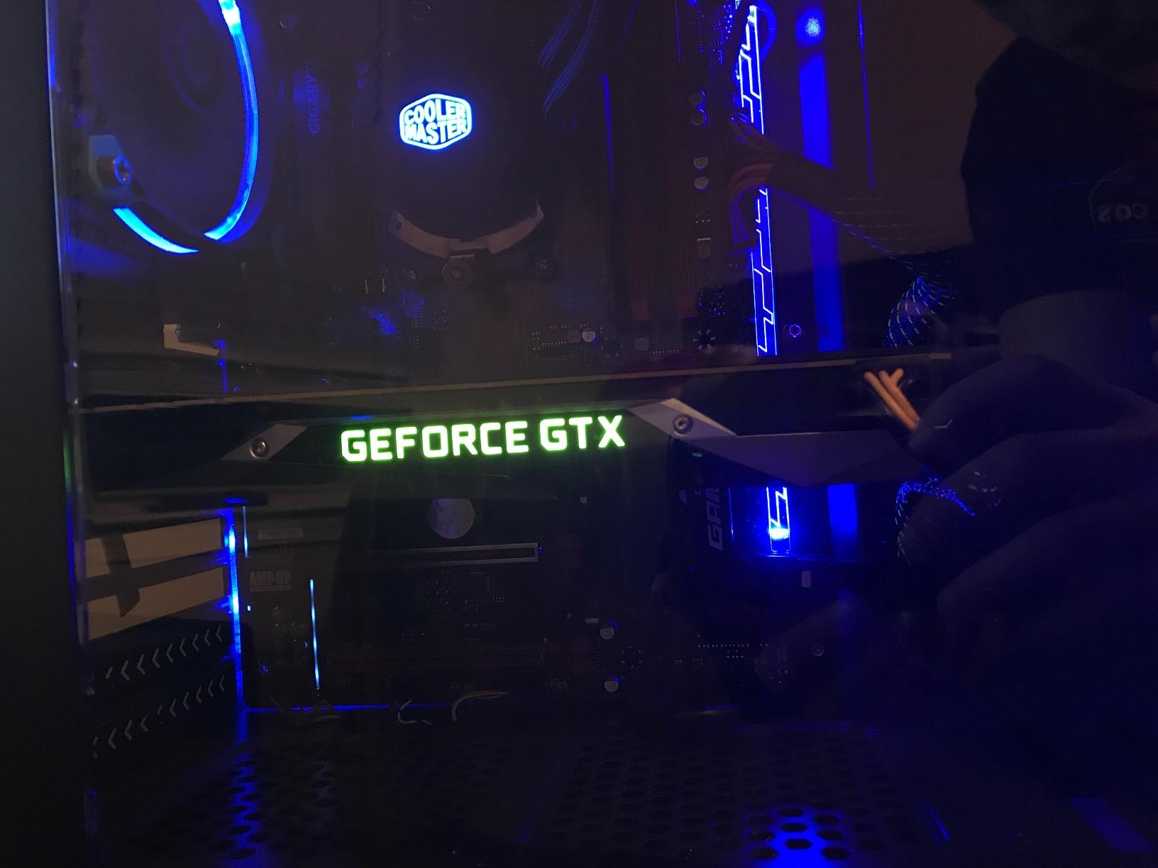 Nvidia GeForce GTX 1070 Founders Edition (Renewed) customer photo 2