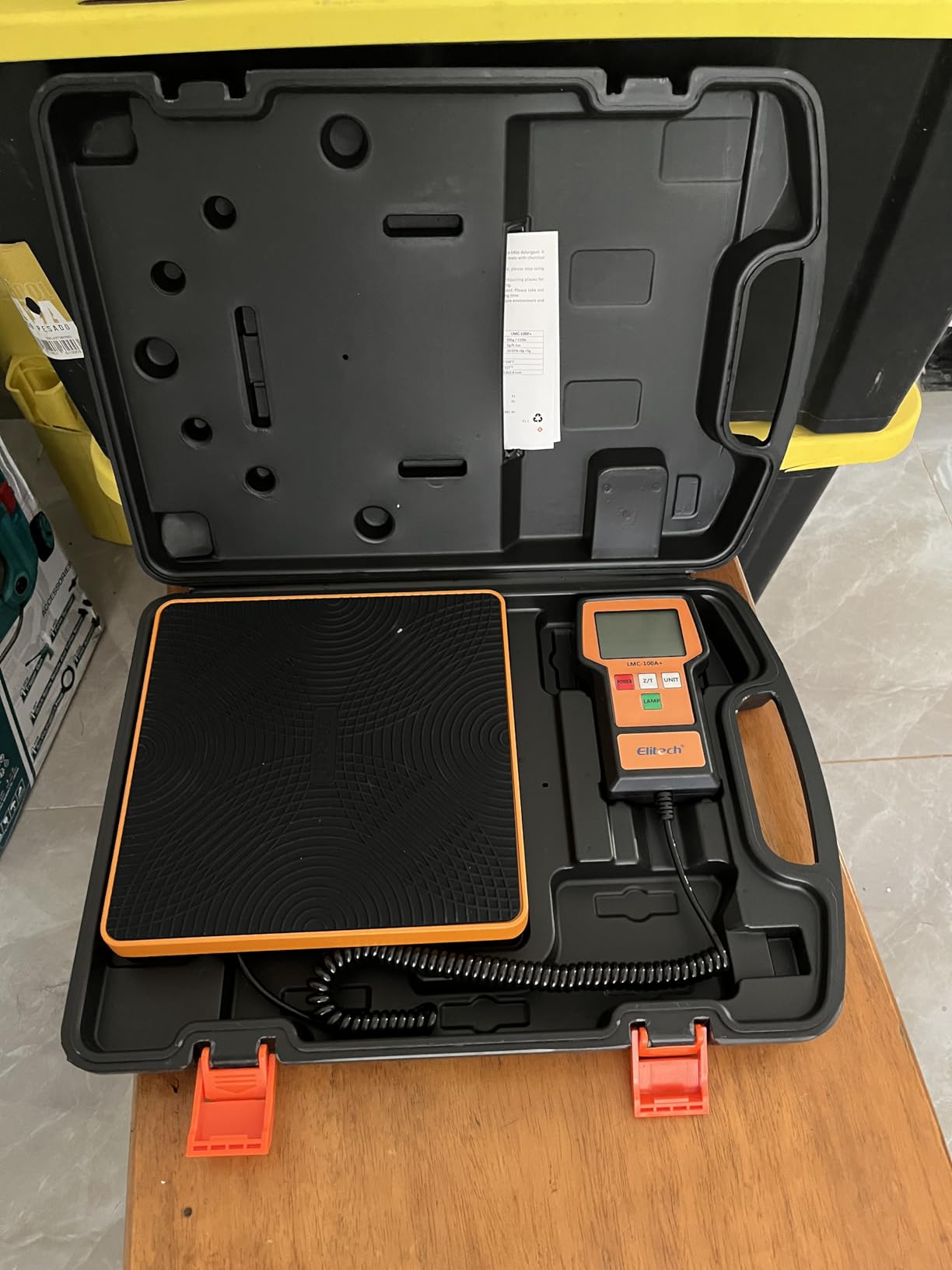 Elitech Refrigerant Scale 220 lbs, HVAC Freon Charging Scale, LMC-100A+ | ±0.05% Reading Accuracy +10g, Kg/Lb/Oz Units, Aluminum Alloy Construction, 9